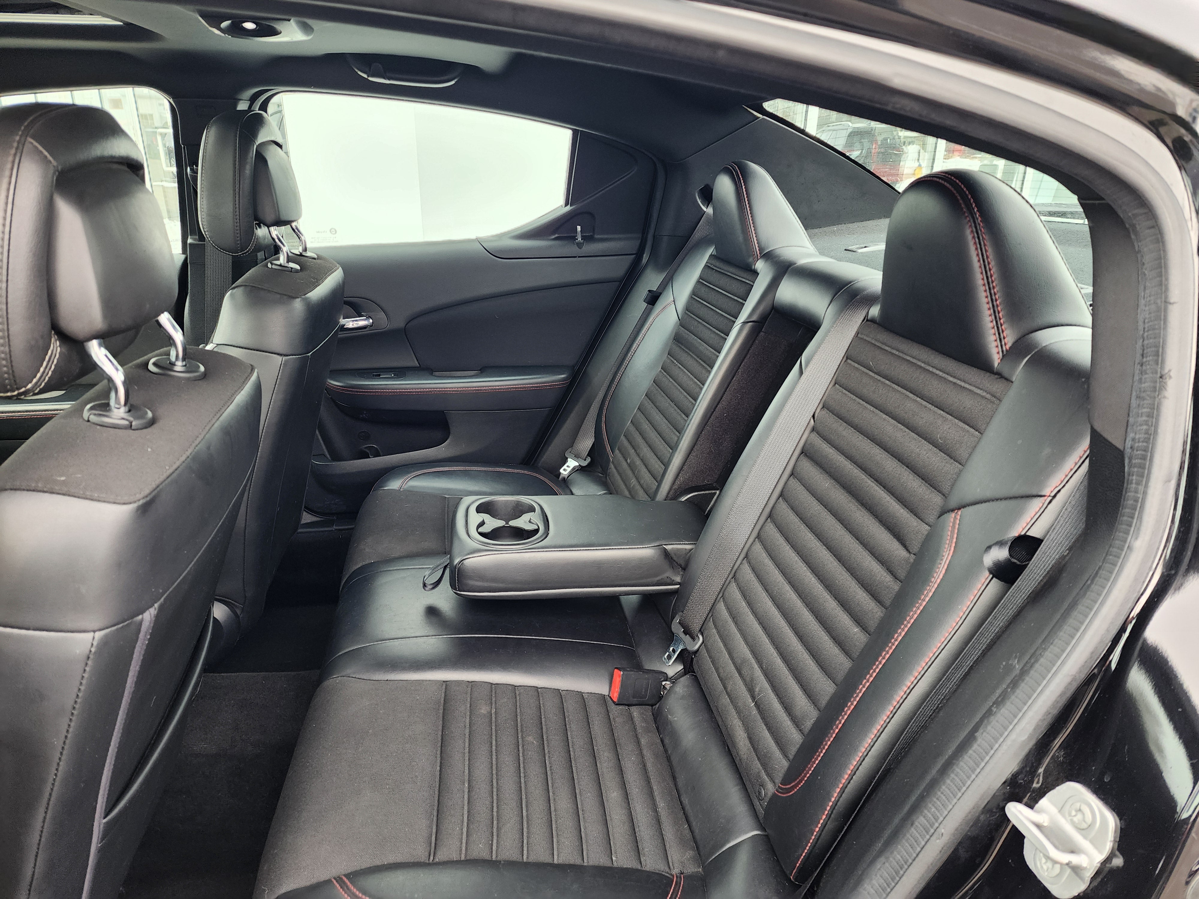 2014 Dodge Avenger R/T