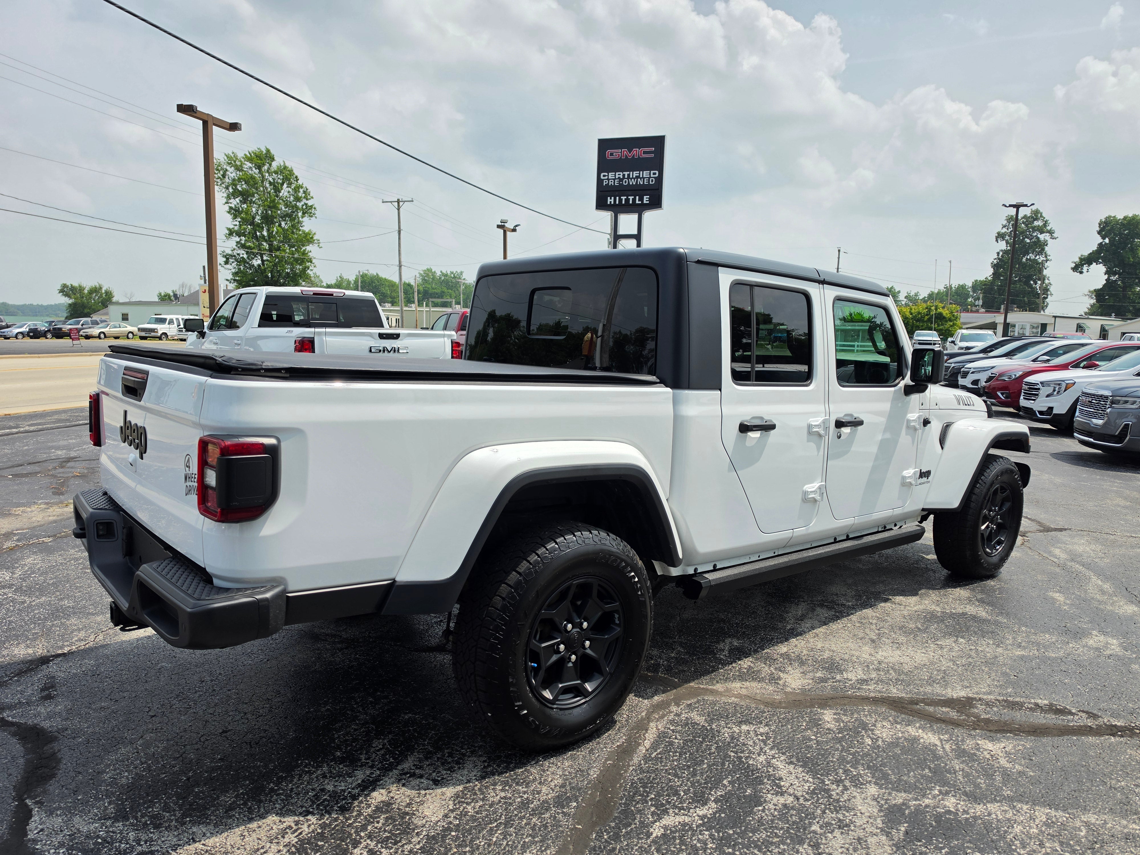 2021 Jeep Gladiator Willys
