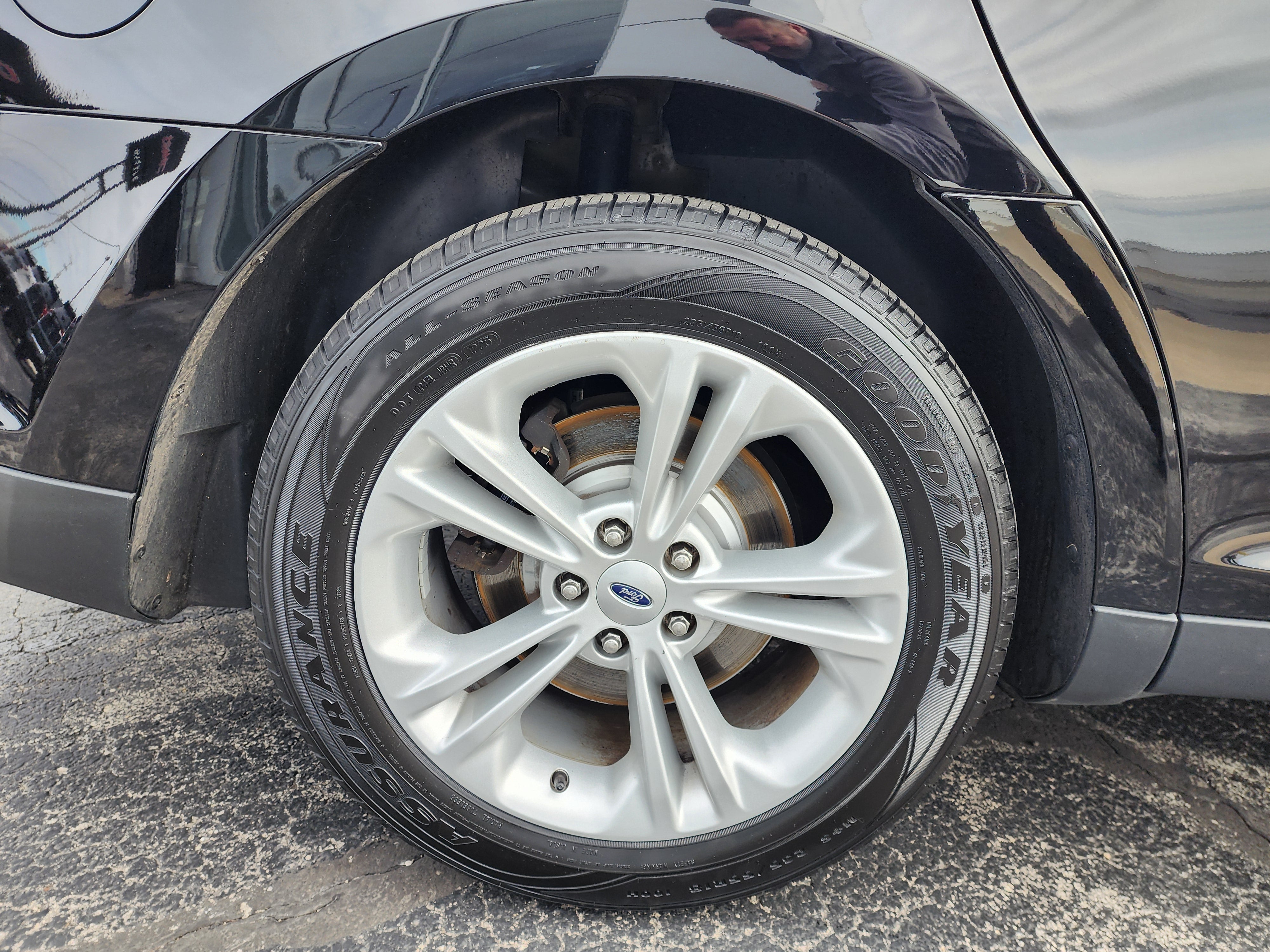 2016 Ford Taurus SEL