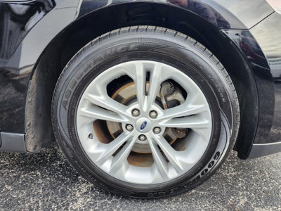 2016 Ford Taurus SEL