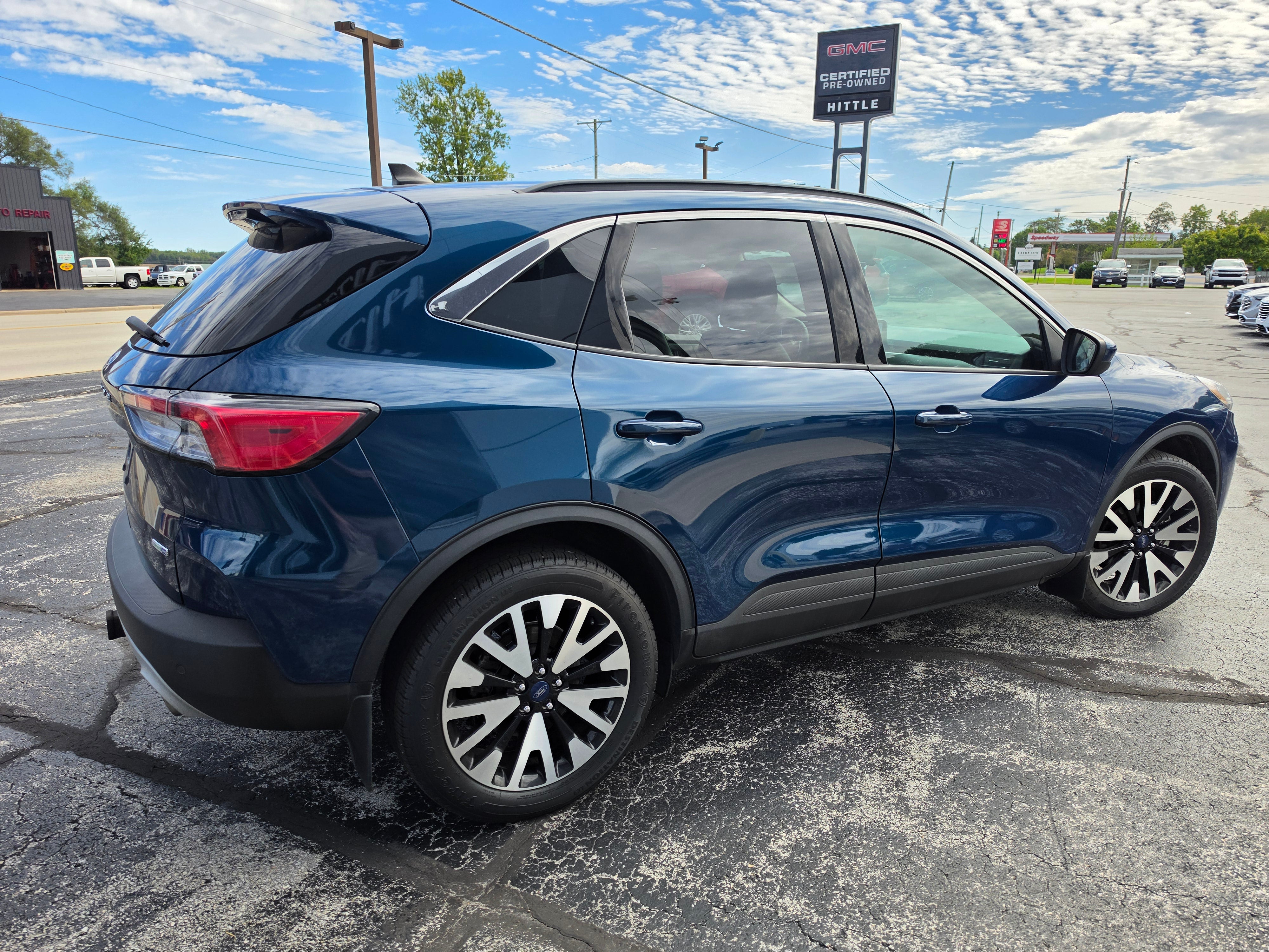 2020 Ford Escape SEL
