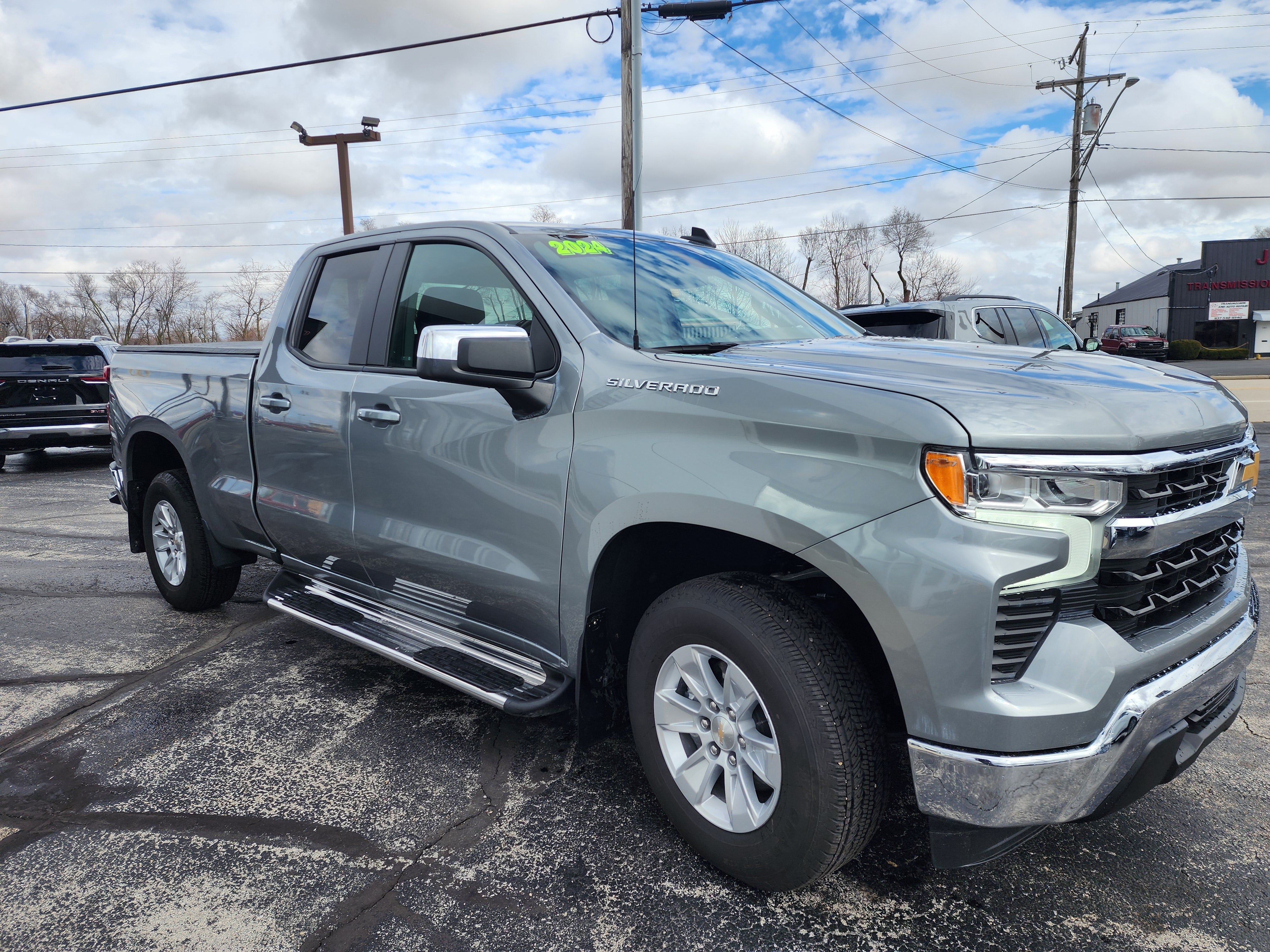 2024 Chevrolet Silverado 1500 LT