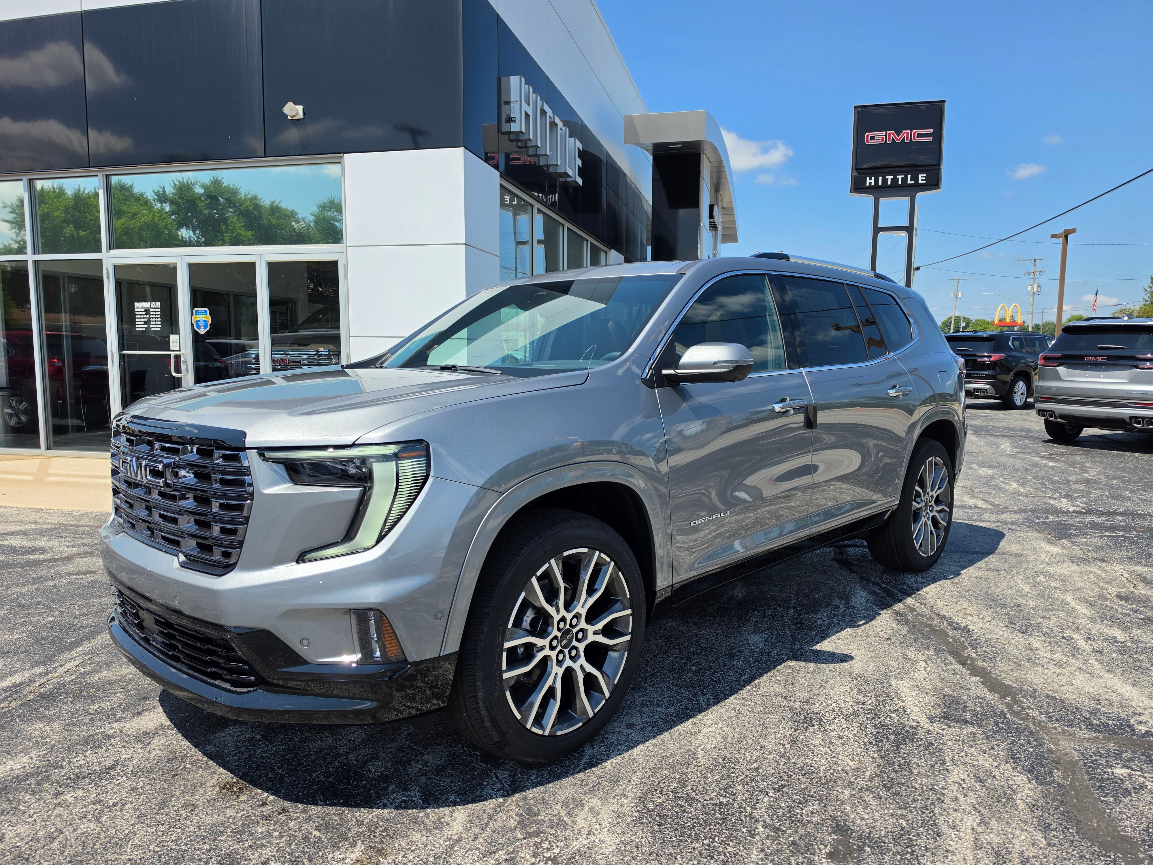 2027 GMC Acadia