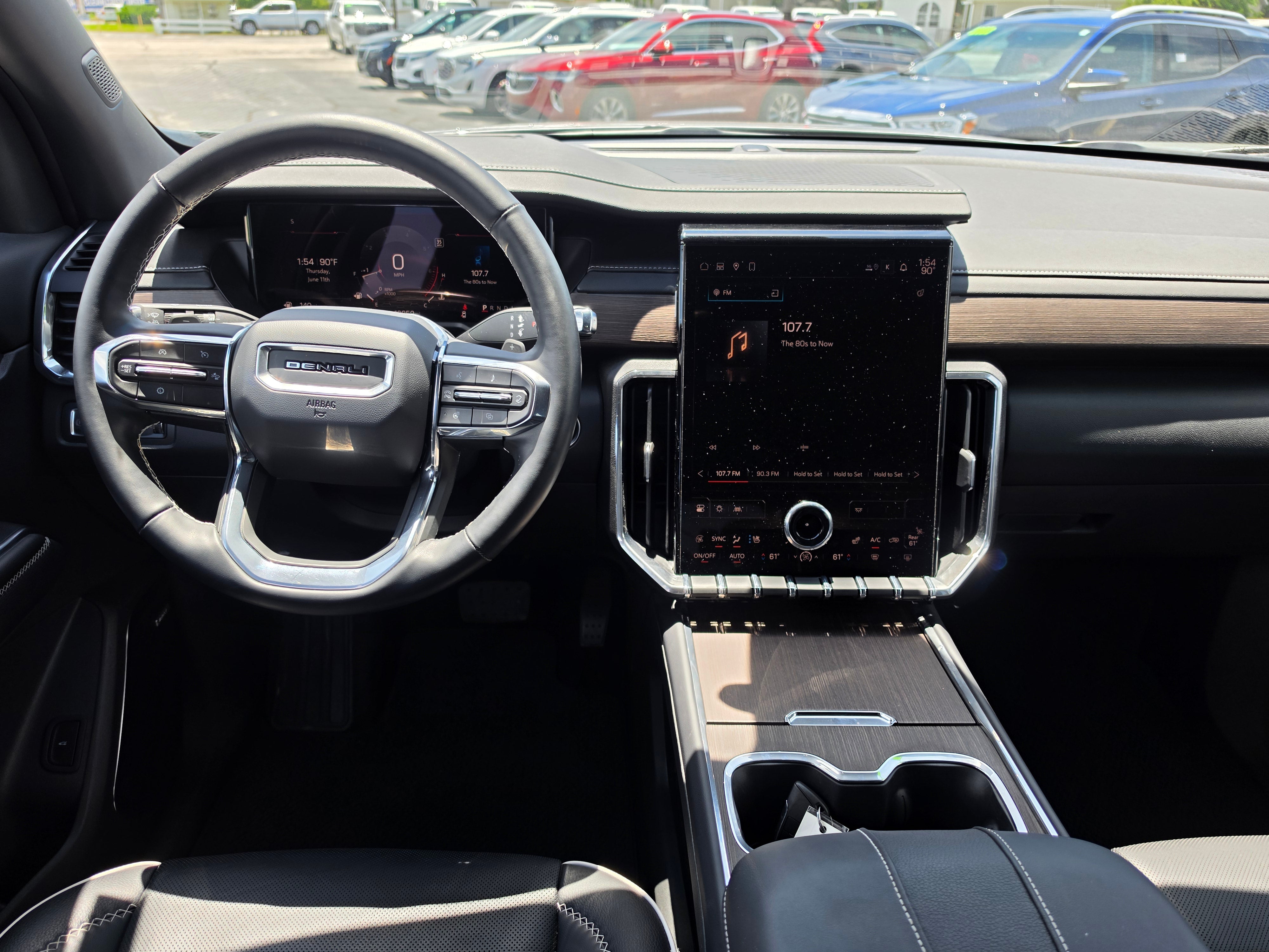 2025 GMC Acadia Denali