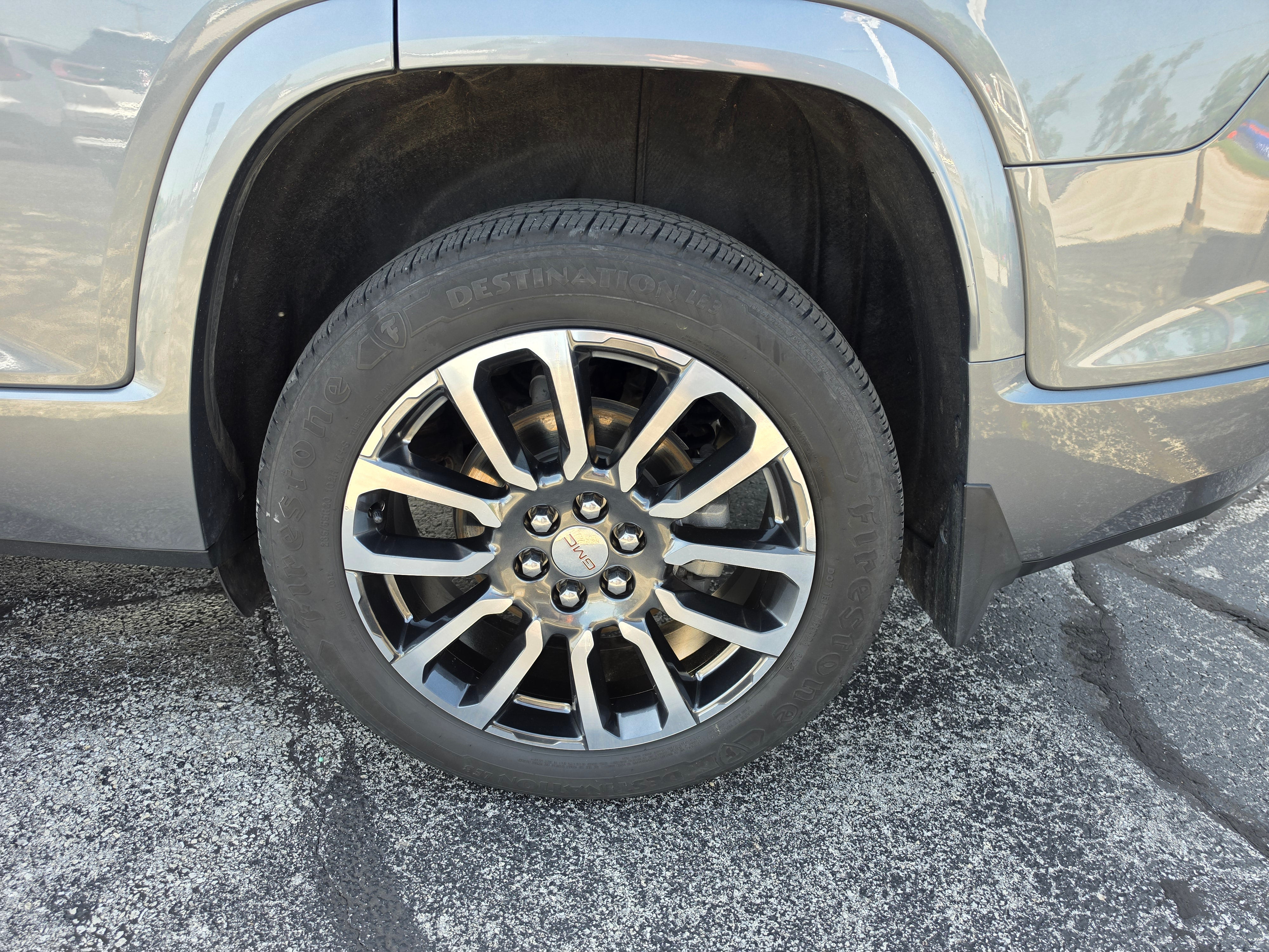 2020 GMC Acadia Denali