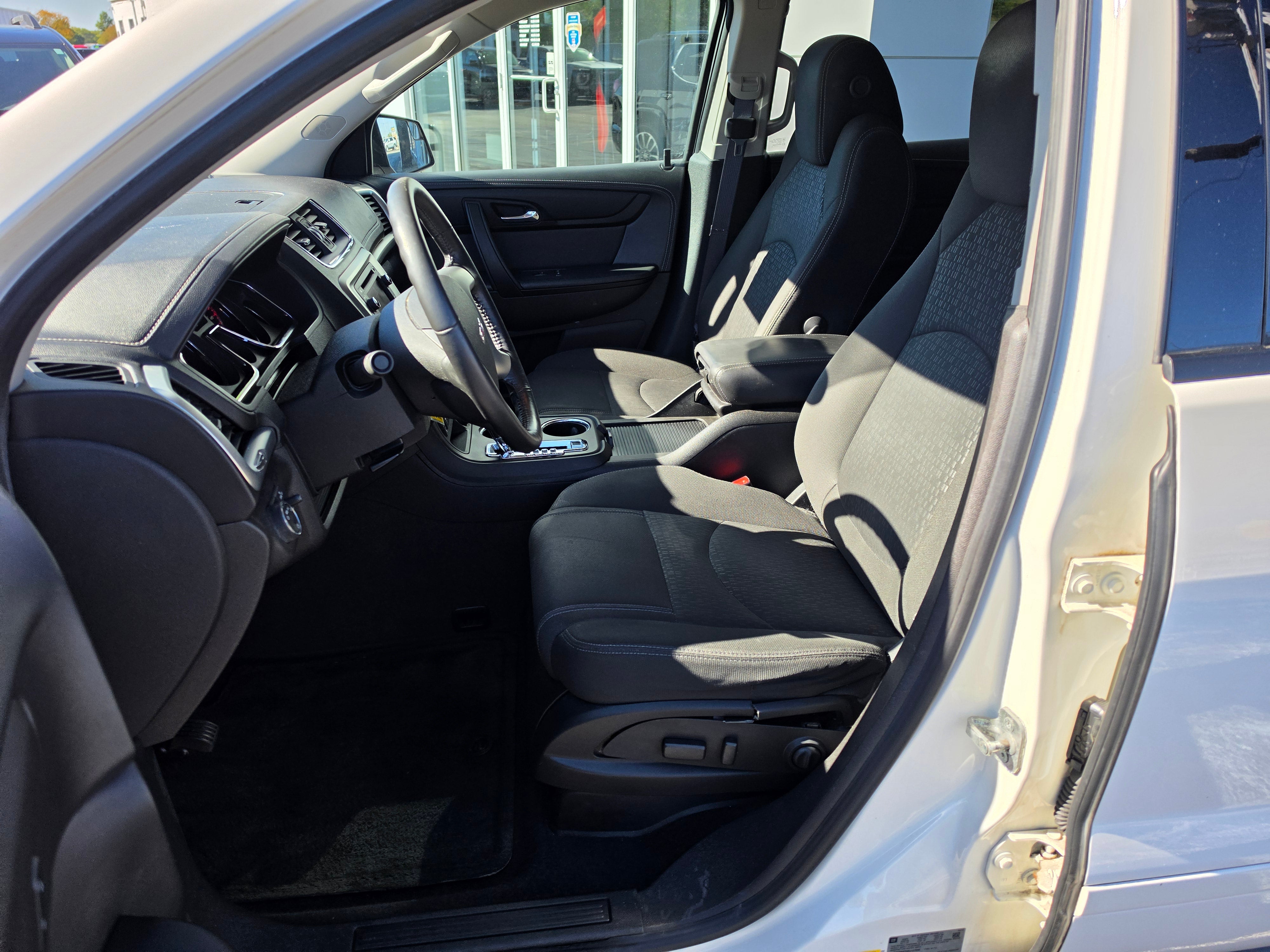 2013 GMC Acadia SLE