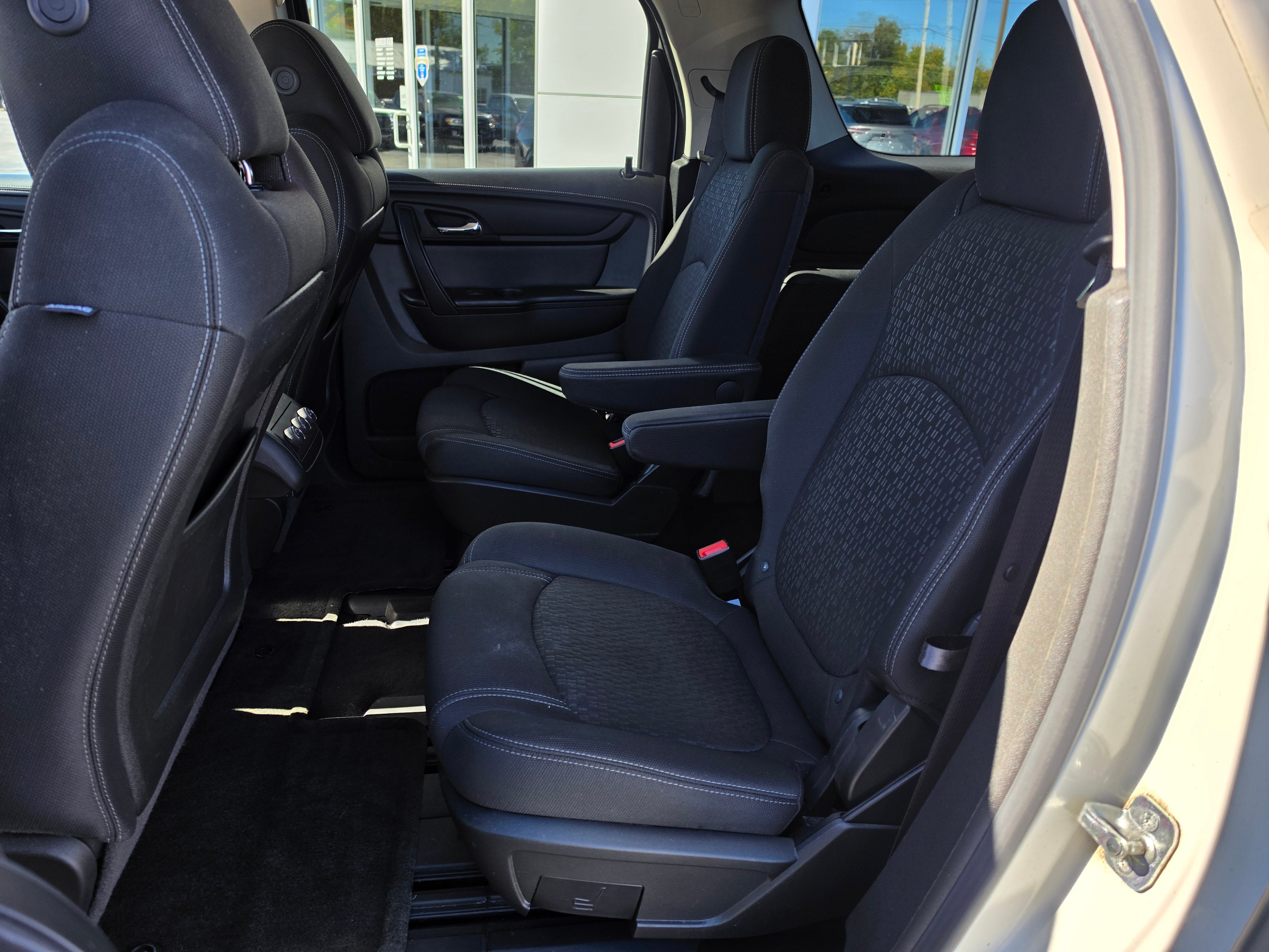 2013 GMC Acadia SLE