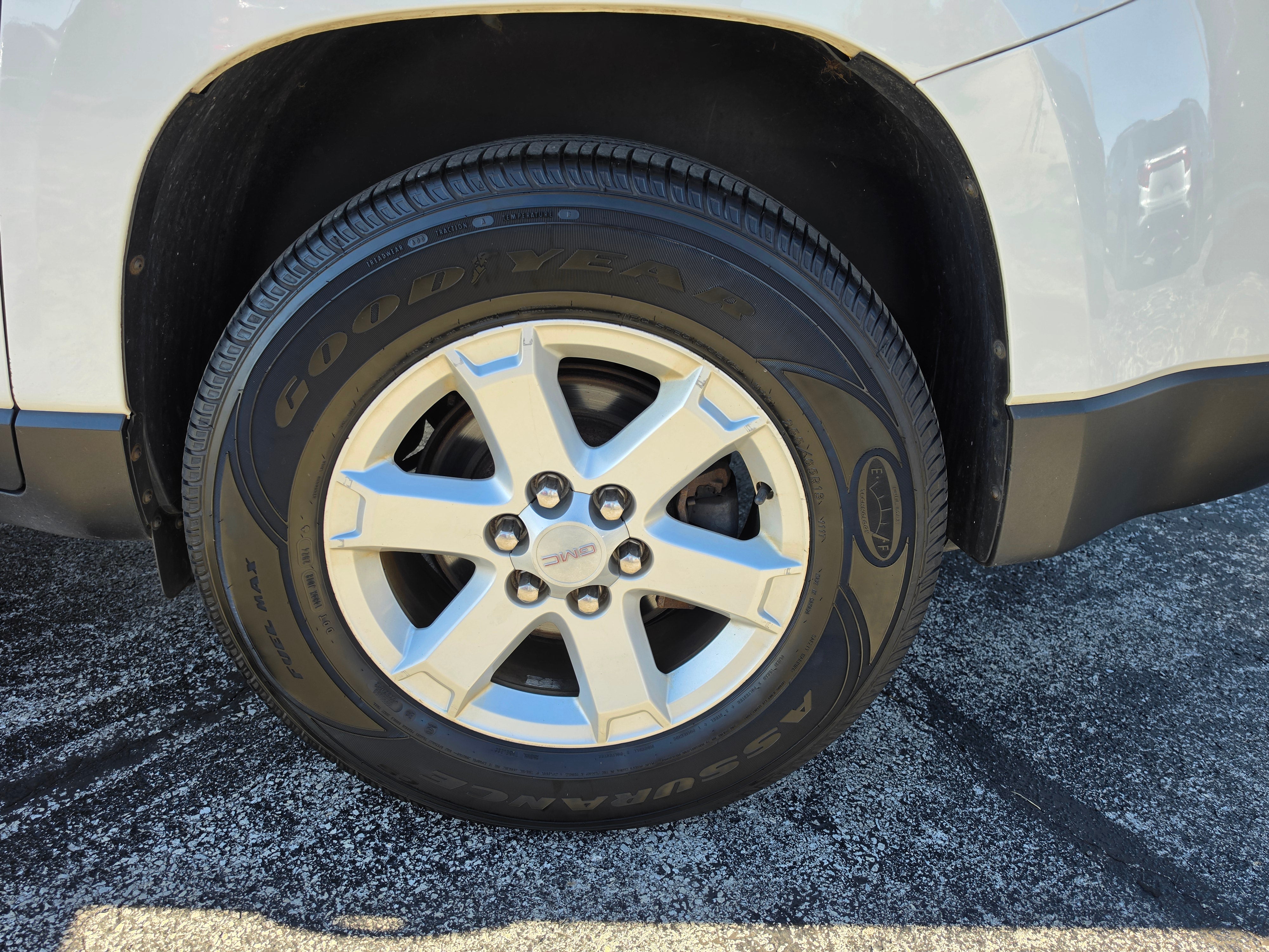2013 GMC Acadia SLE