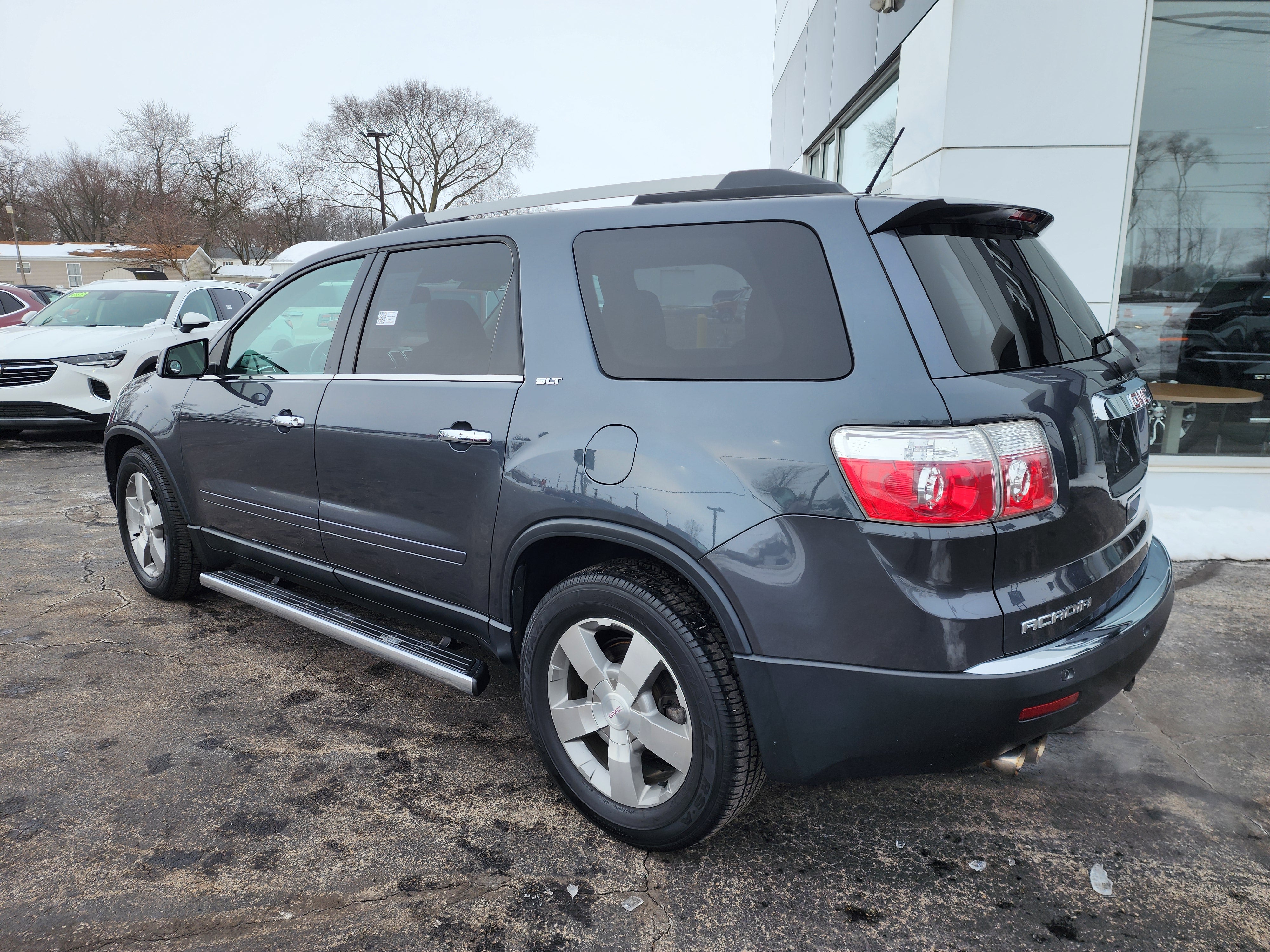2011 GMC Acadia SLT2