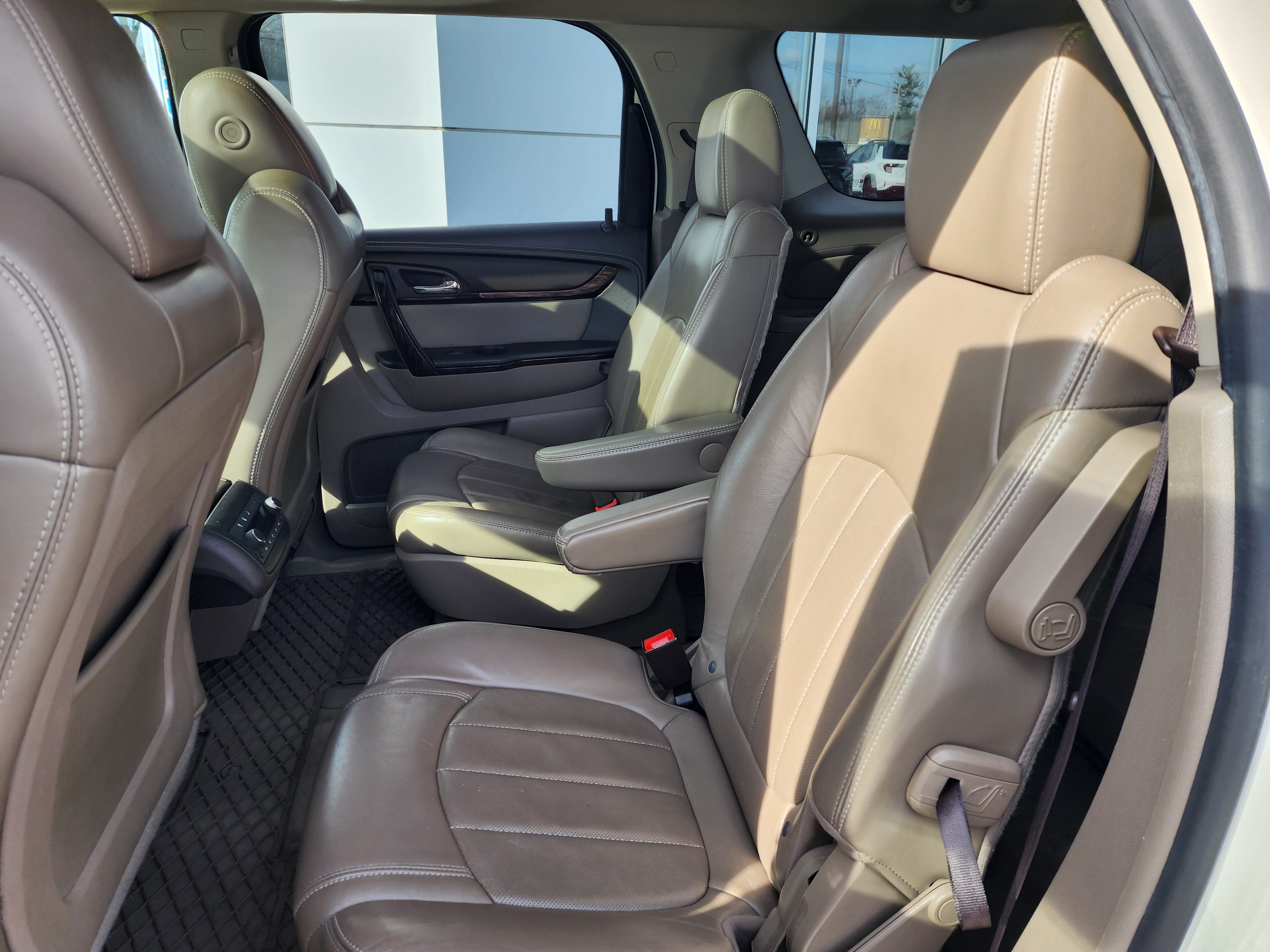 2014 GMC Acadia Denali