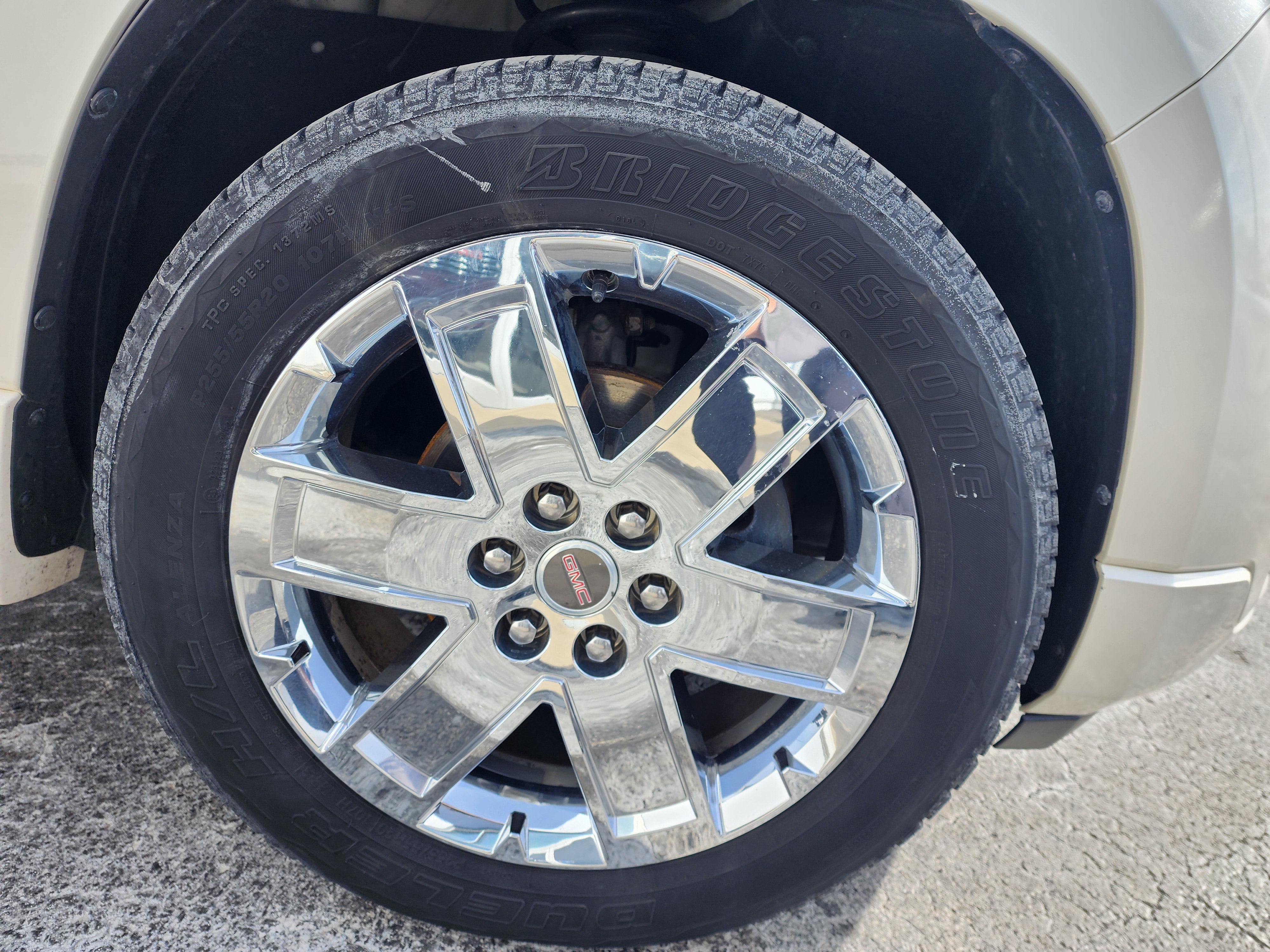 2014 GMC Acadia Denali