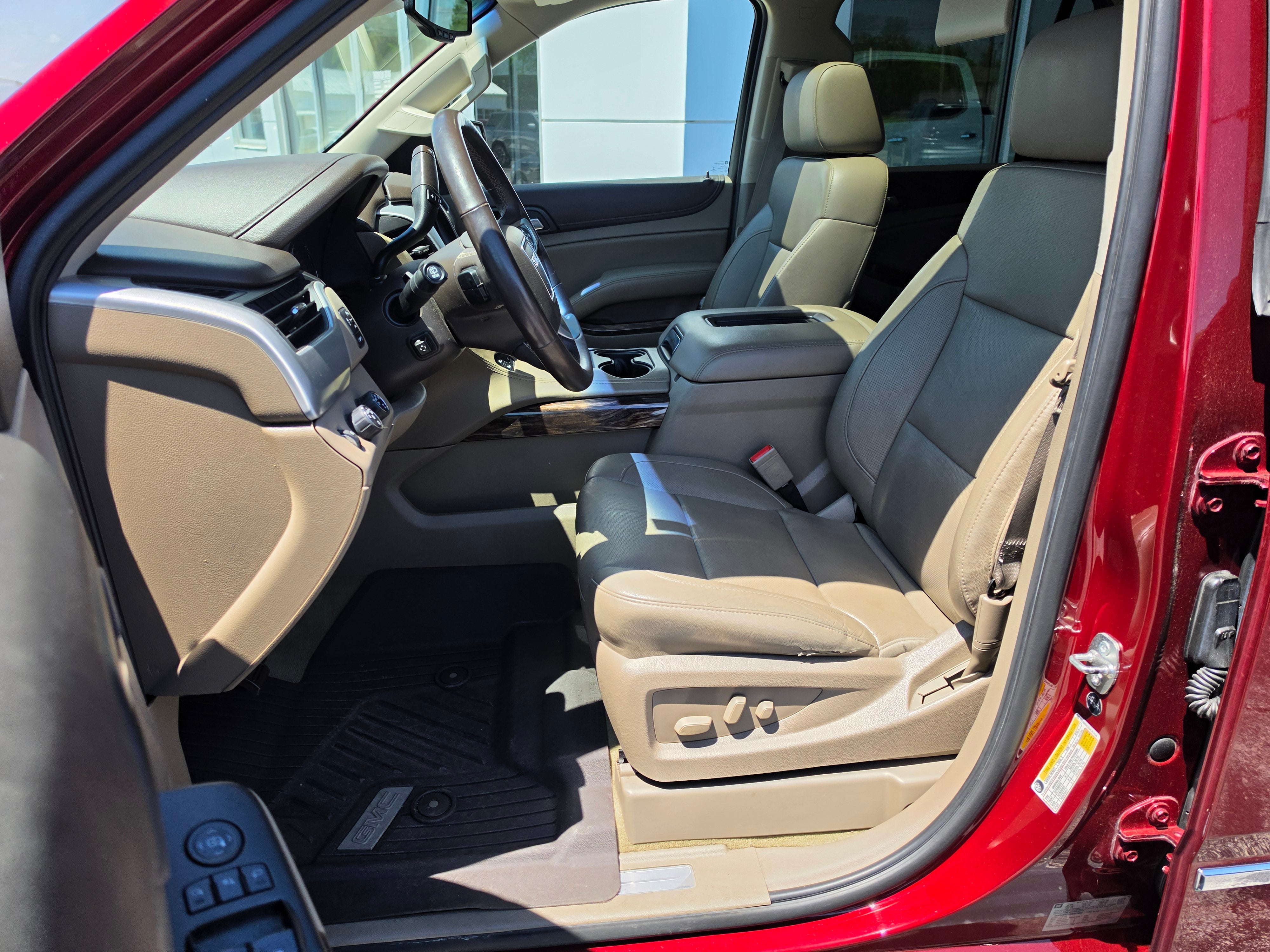 2016 GMC Yukon SLT