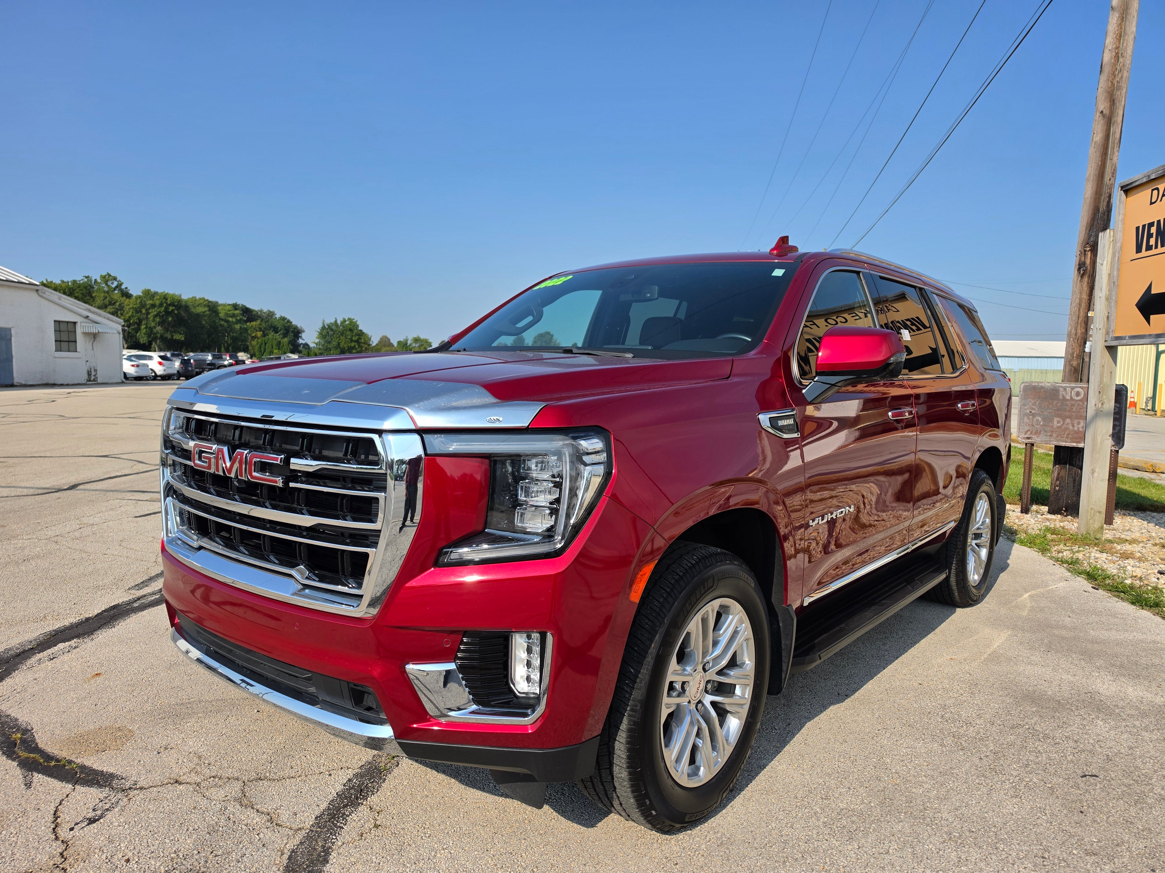 2022 GMC Yukon SLT