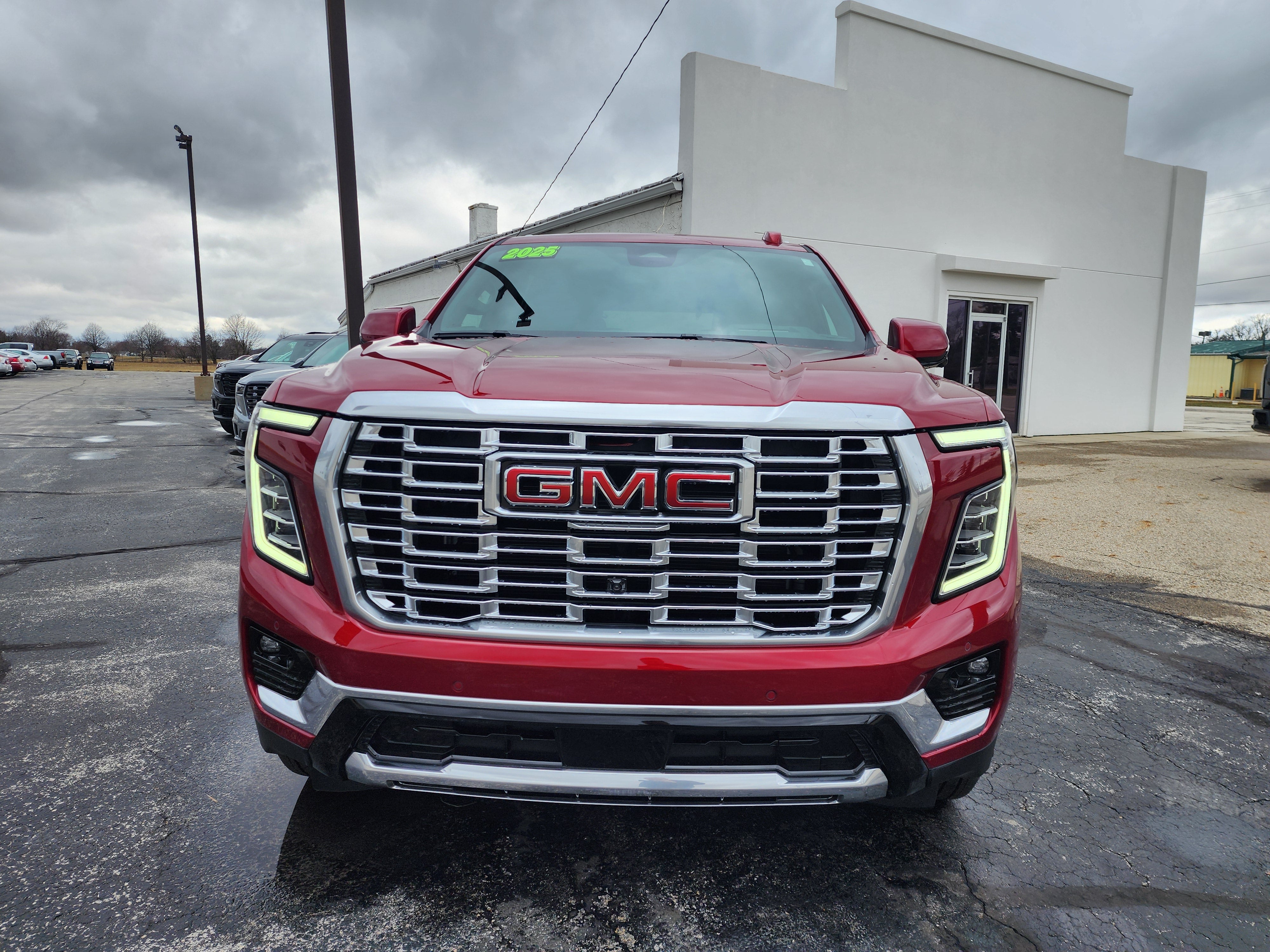 2025 GMC Yukon Denali