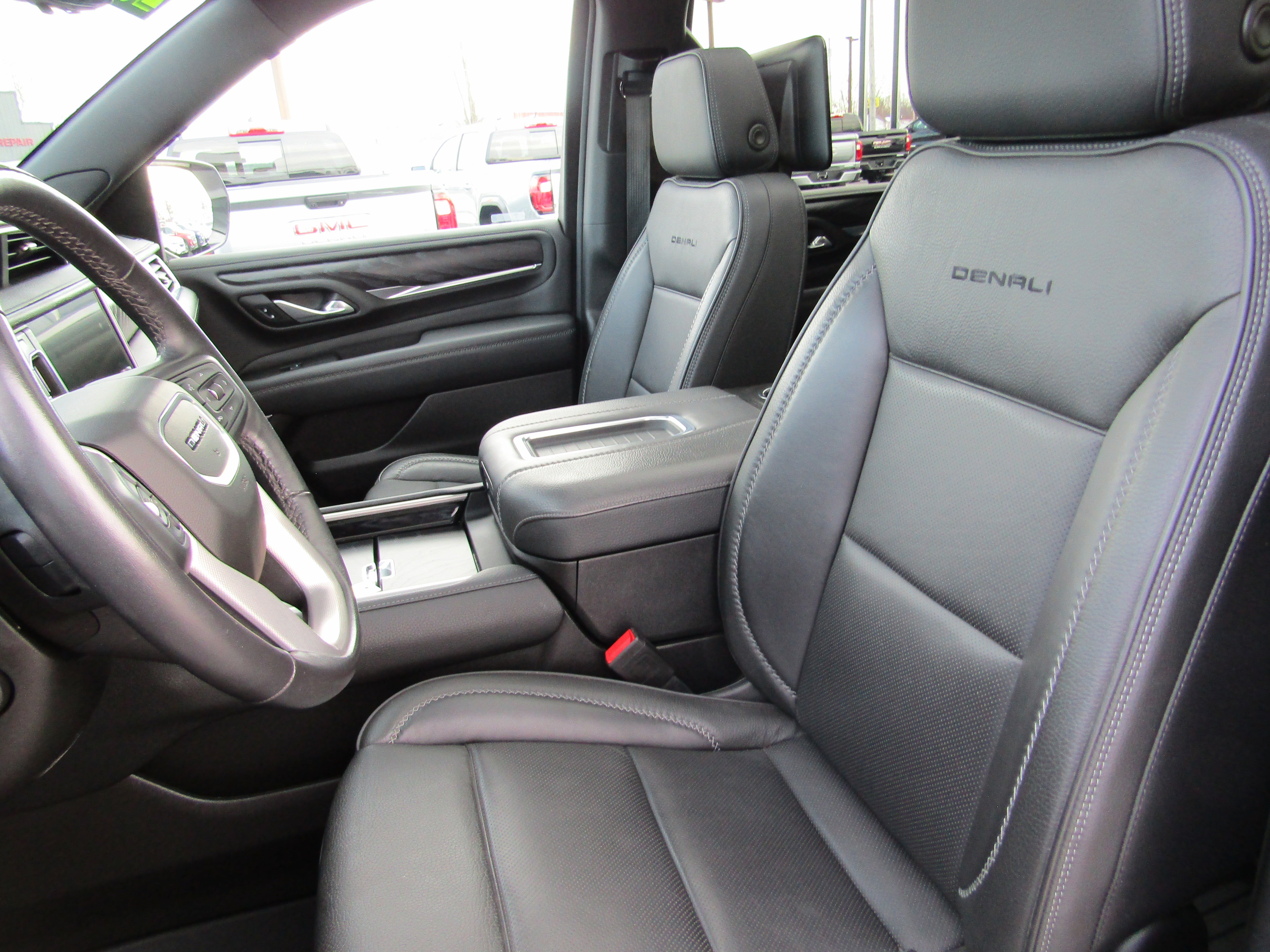 2021 GMC Yukon XL Denali