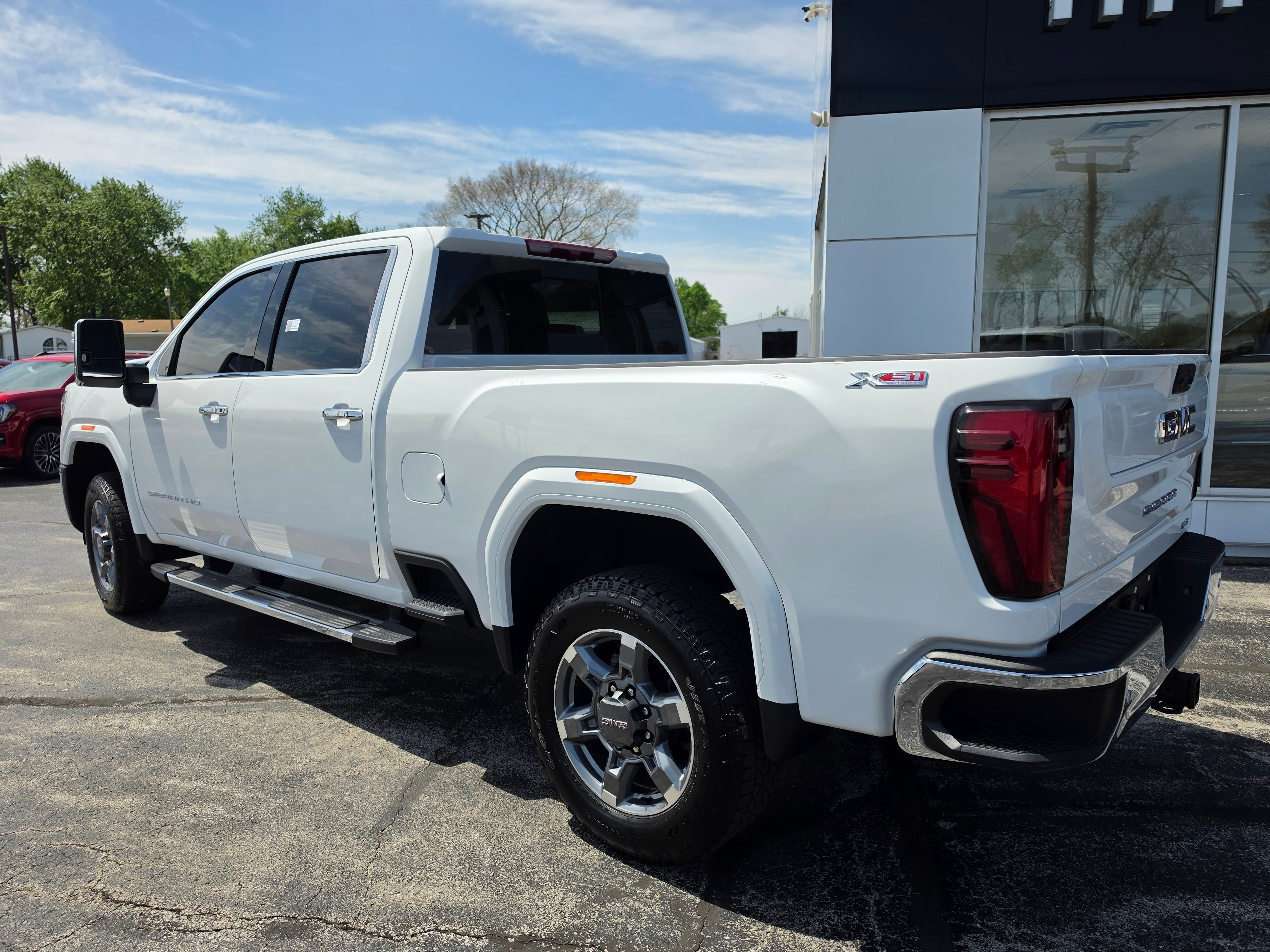 2025 GMC Sierra 2500 HD SLT