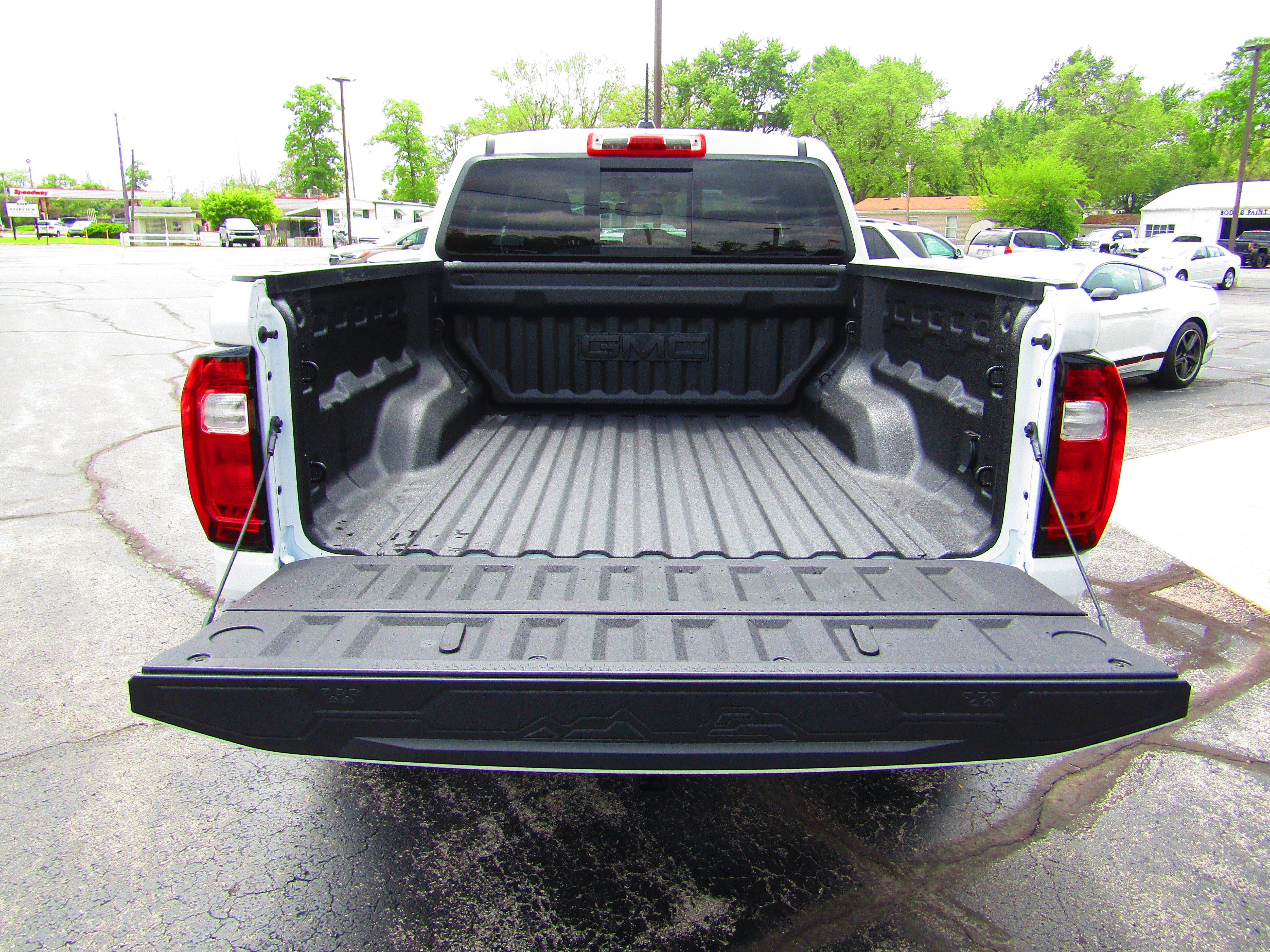 2025 GMC Canyon Elevation