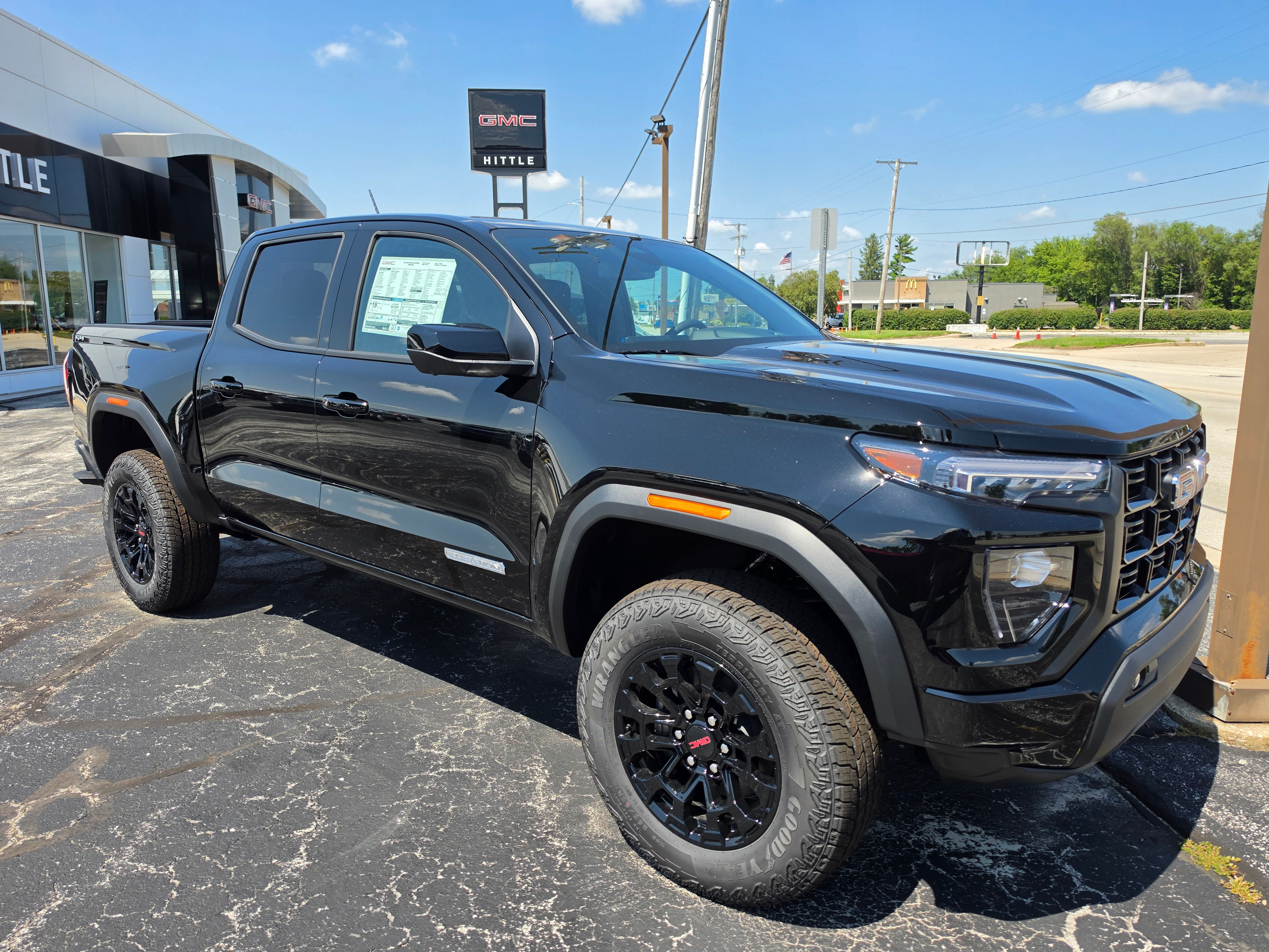 2026 GMC Canyon Elevation