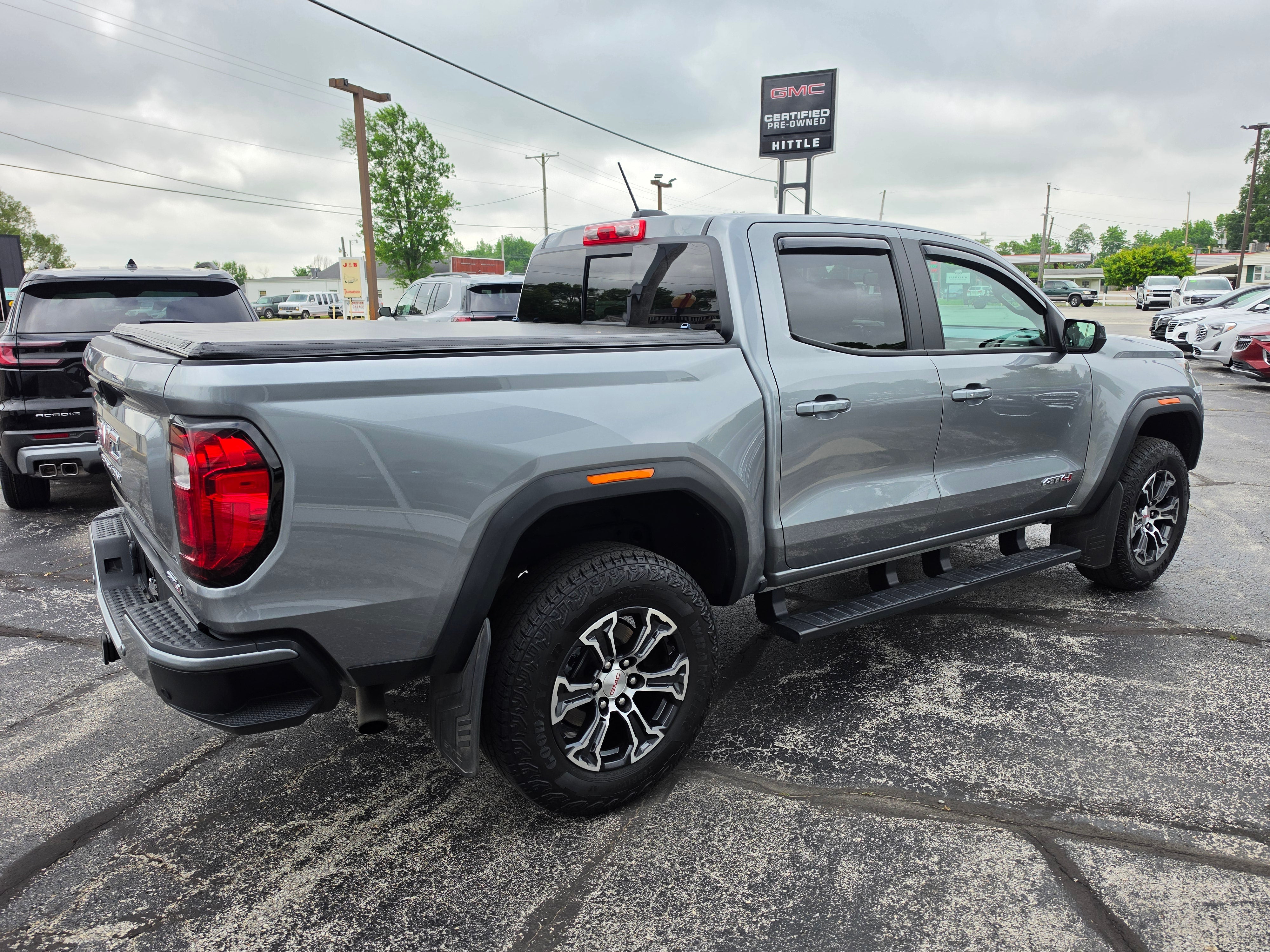 2023 GMC Canyon AT4
