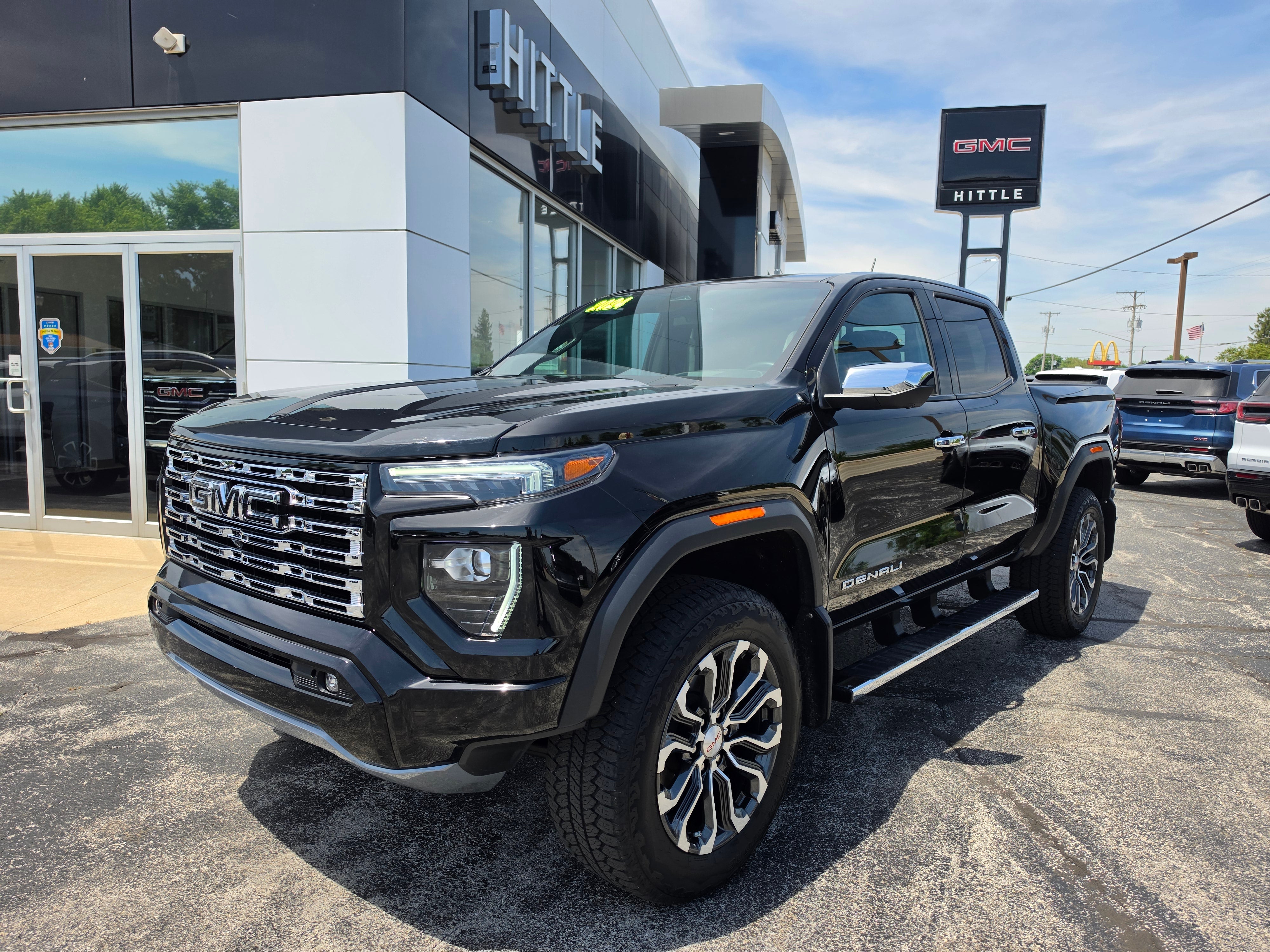 2024 GMC Canyon Denali