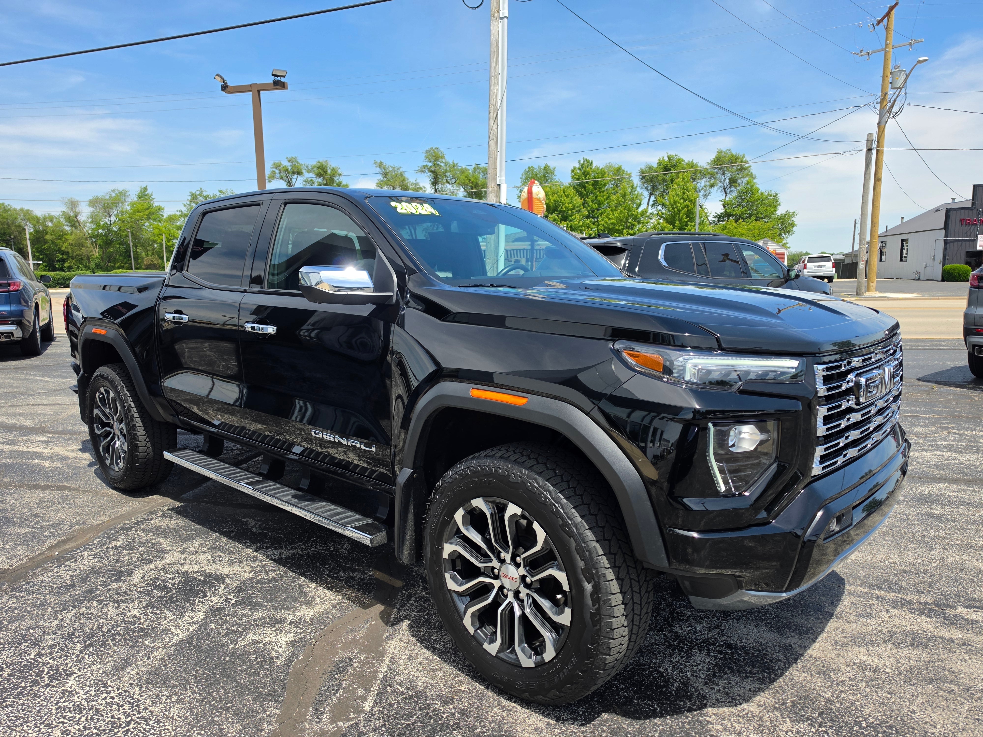 2024 GMC Canyon Denali