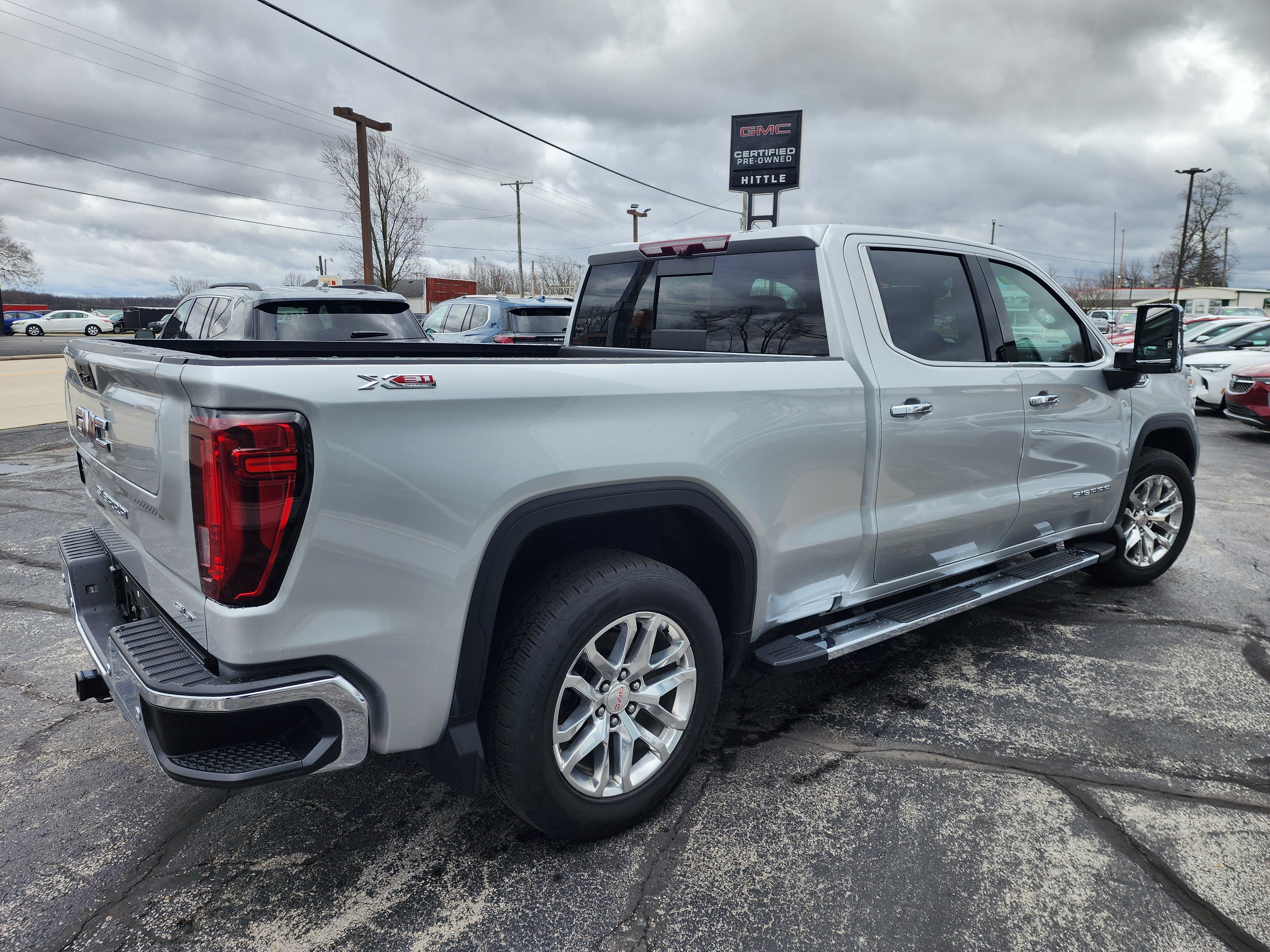 2021 GMC Sierra 1500 SLT