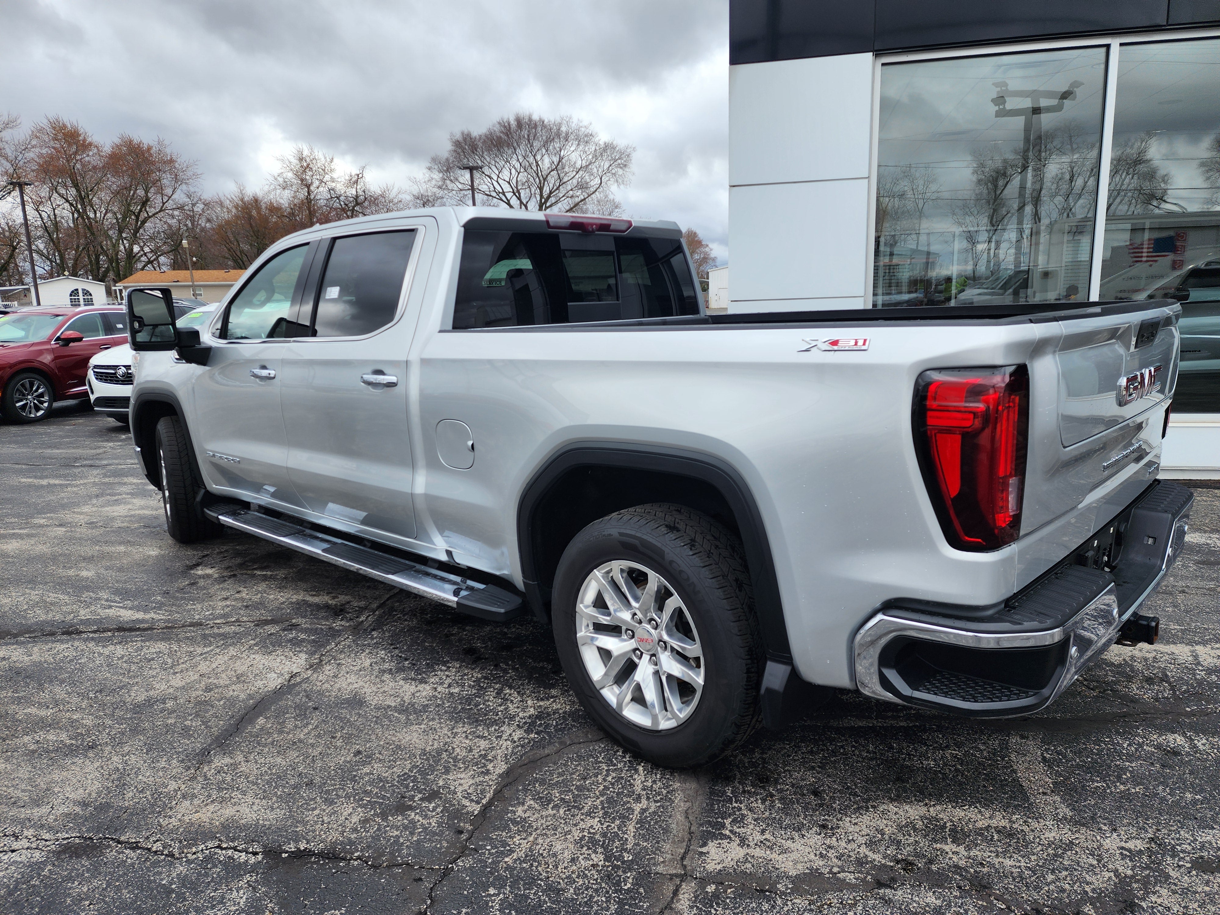 2021 GMC Sierra 1500 SLT