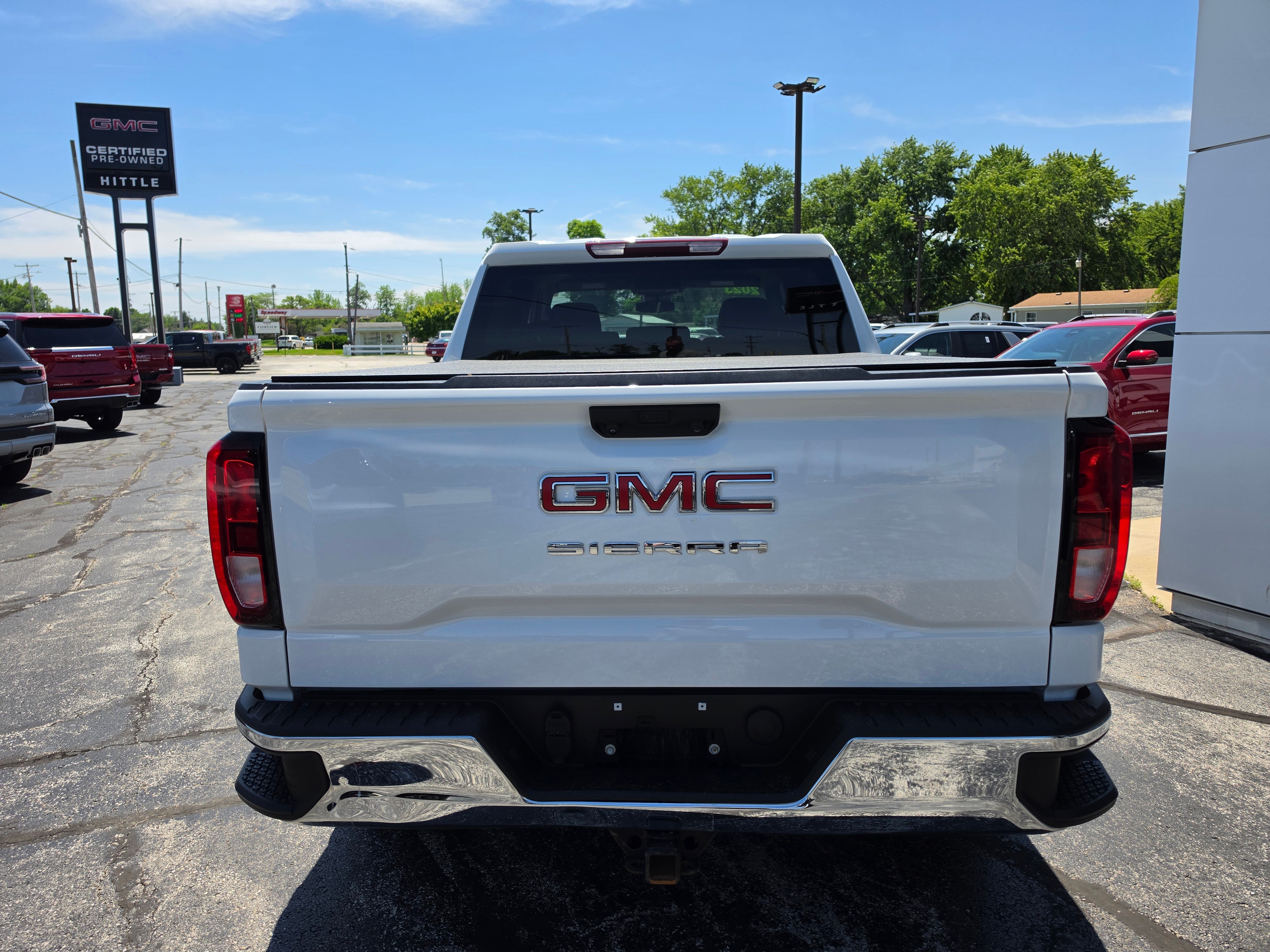 2023 GMC Sierra 1500 Pro