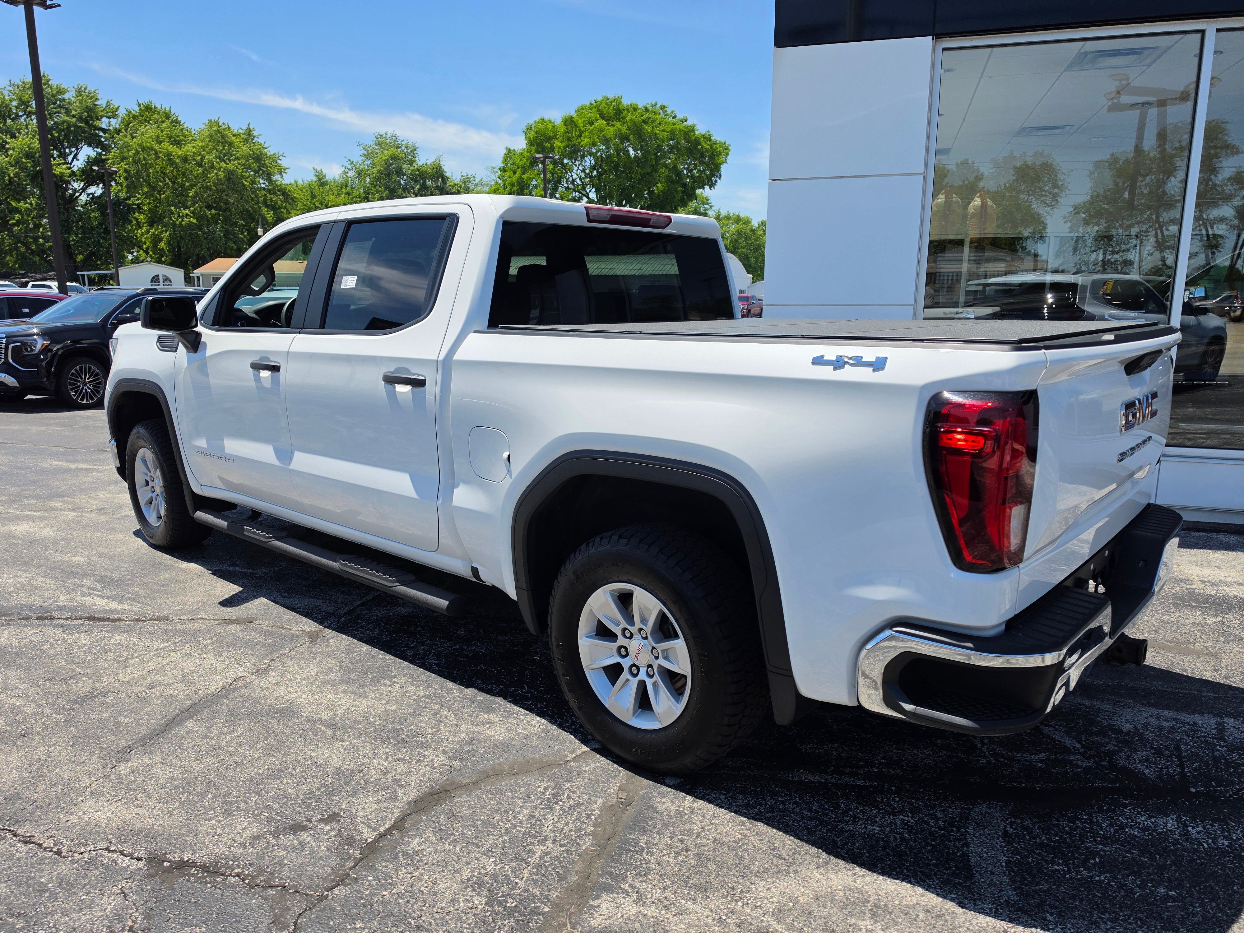 2023 GMC Sierra 1500 Pro