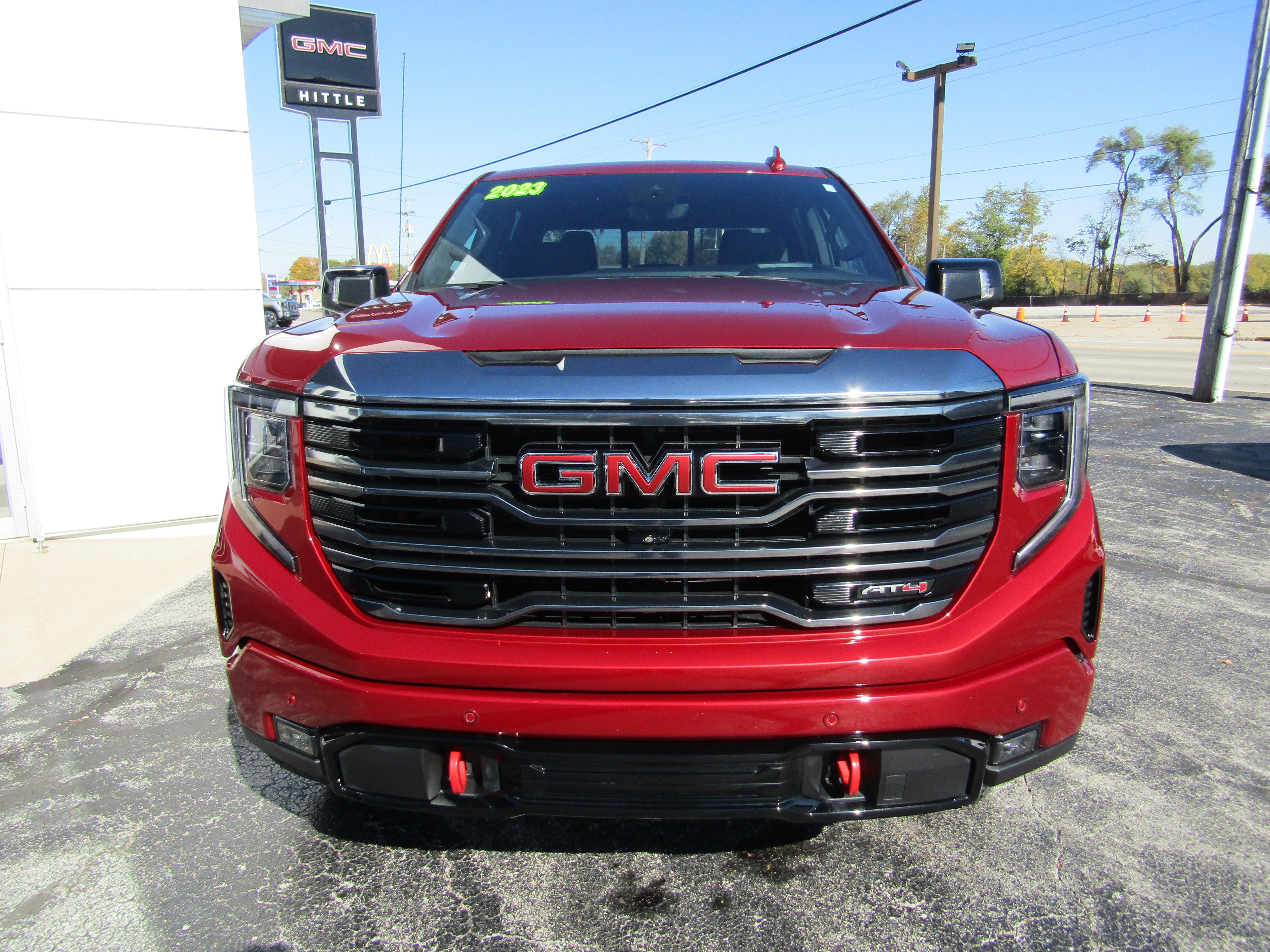 2023 GMC Sierra 1500 AT4
