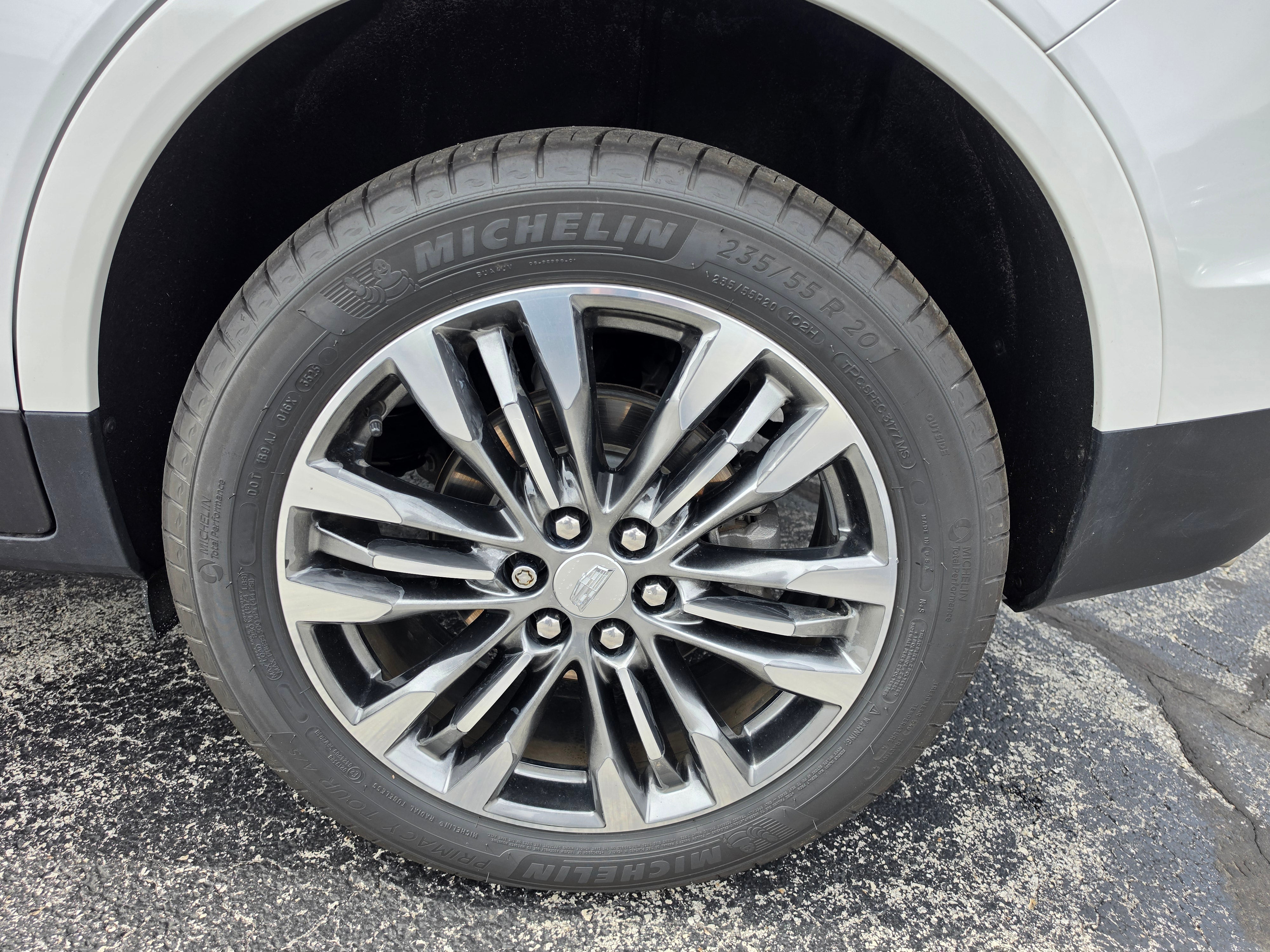 2019 Cadillac XT5 Luxury AWD