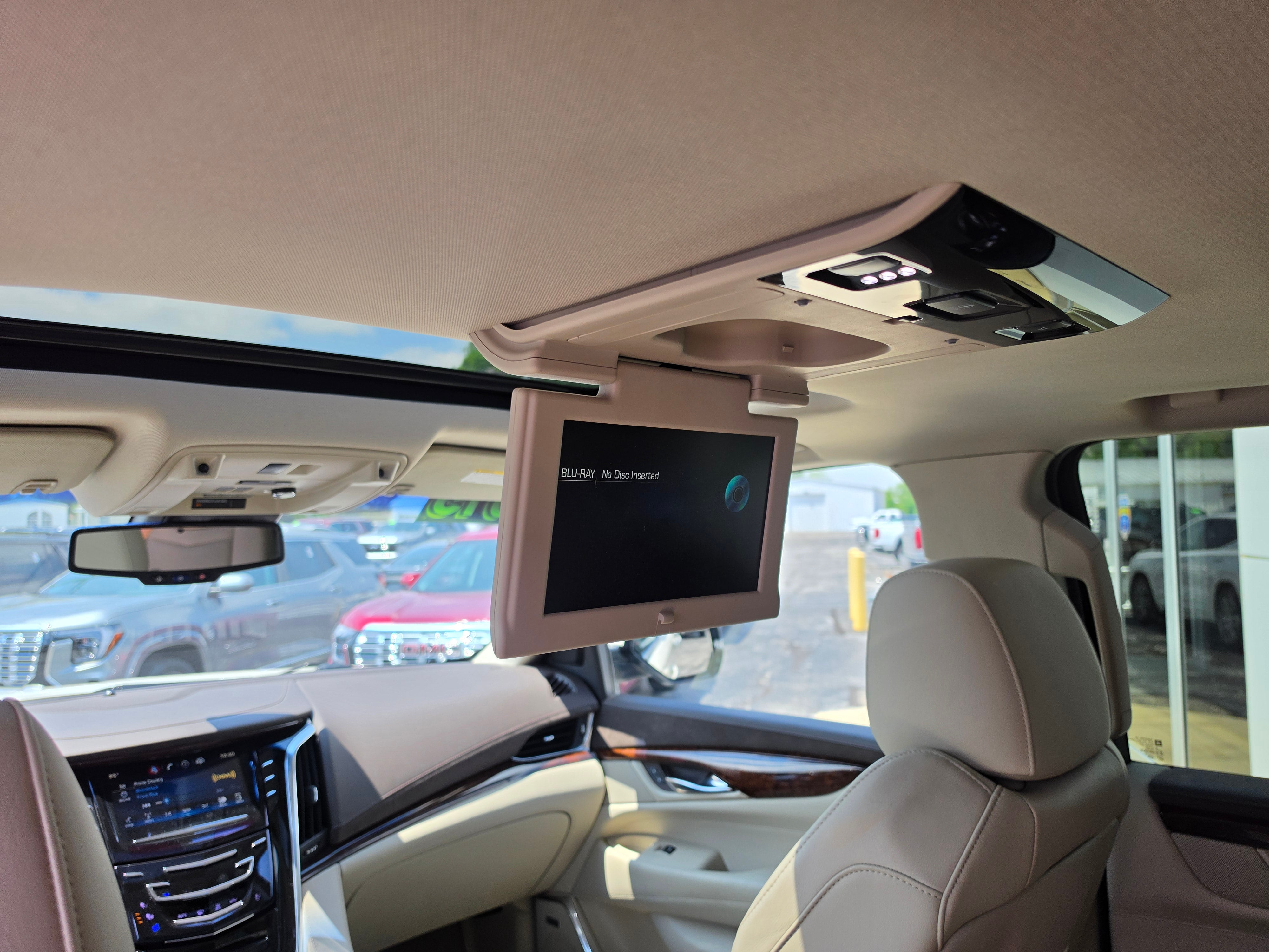2015 Cadillac Escalade Luxury