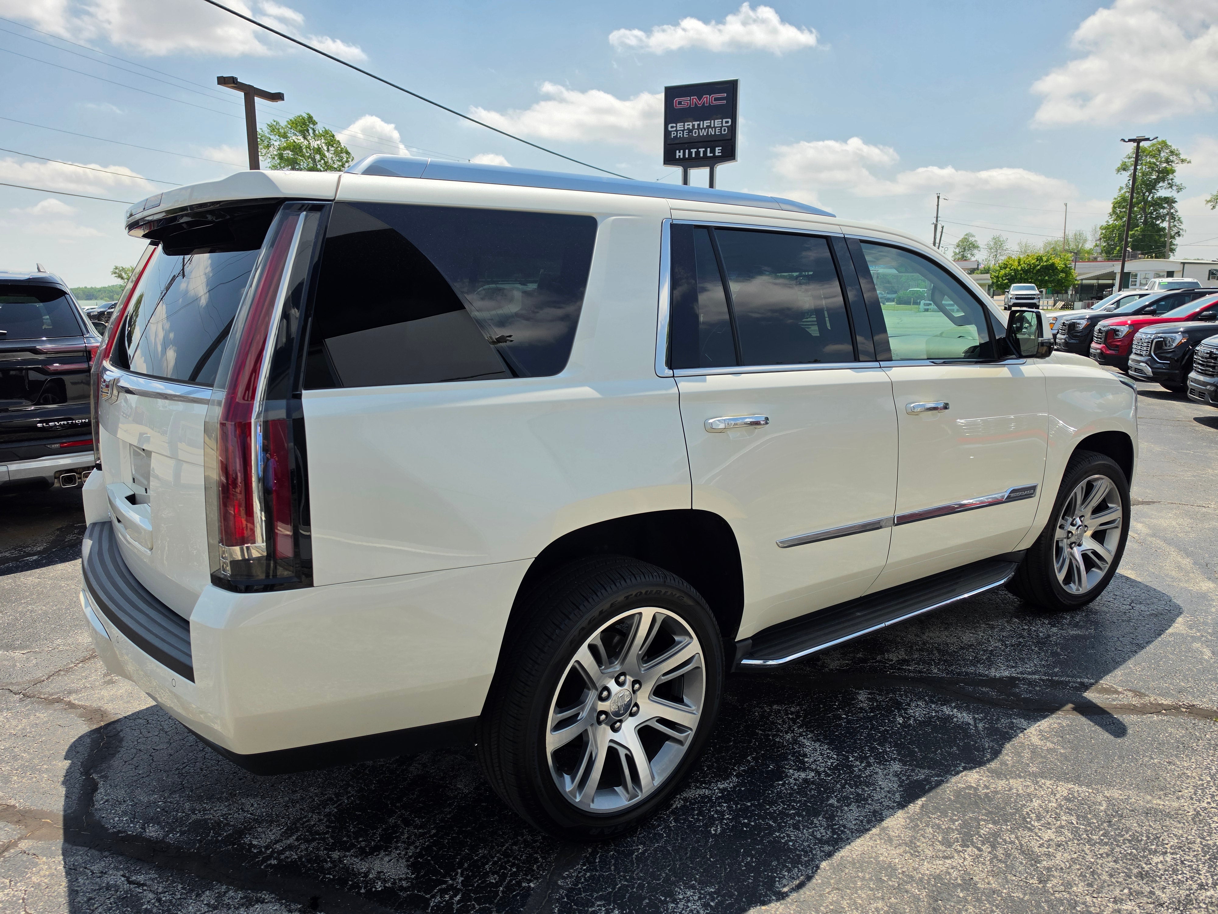 2015 Cadillac Escalade Luxury