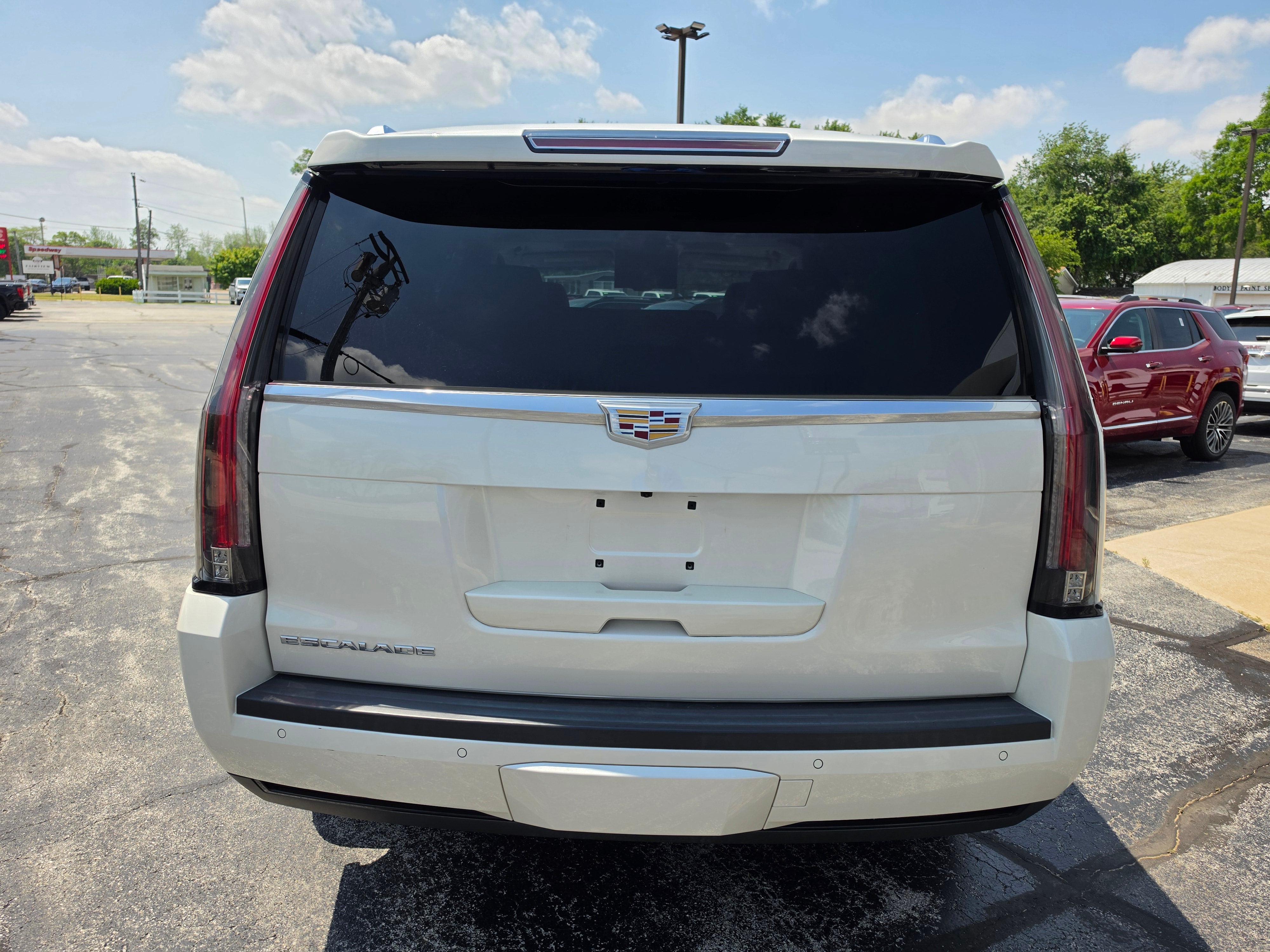 2015 Cadillac Escalade Luxury
