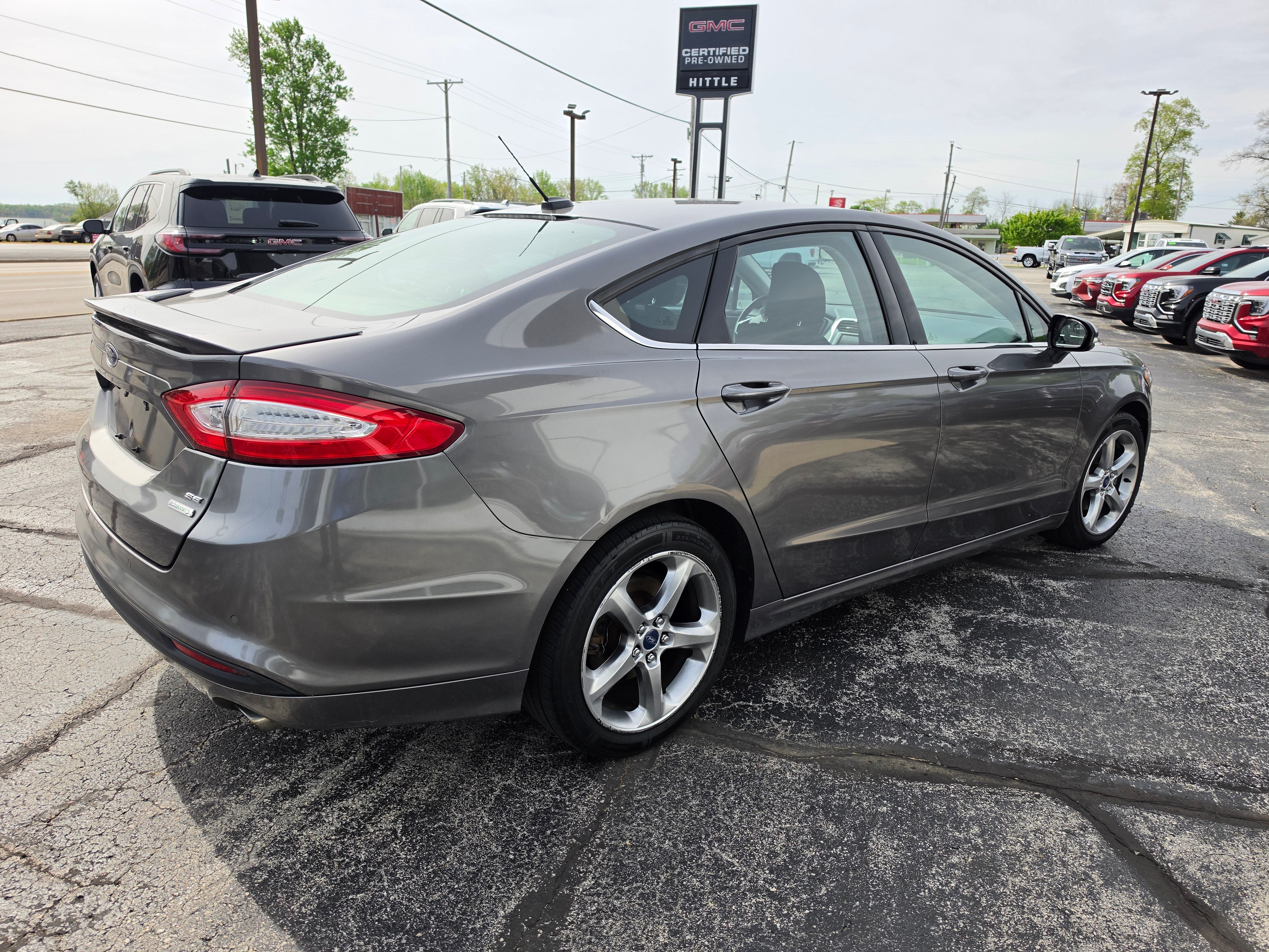 2013 Ford Fusion SE