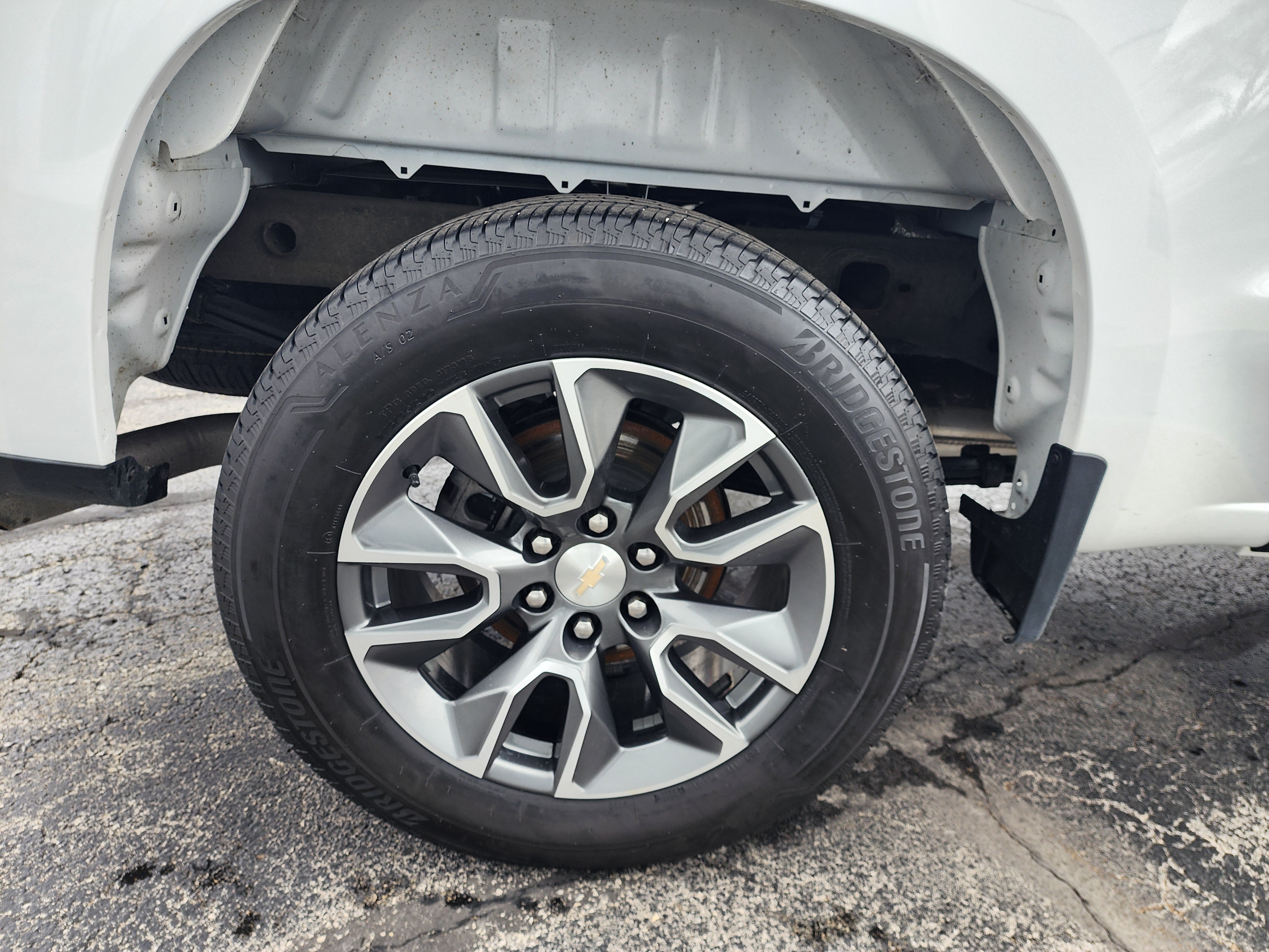 2023 Chevrolet Silverado 1500 LT (2FL)