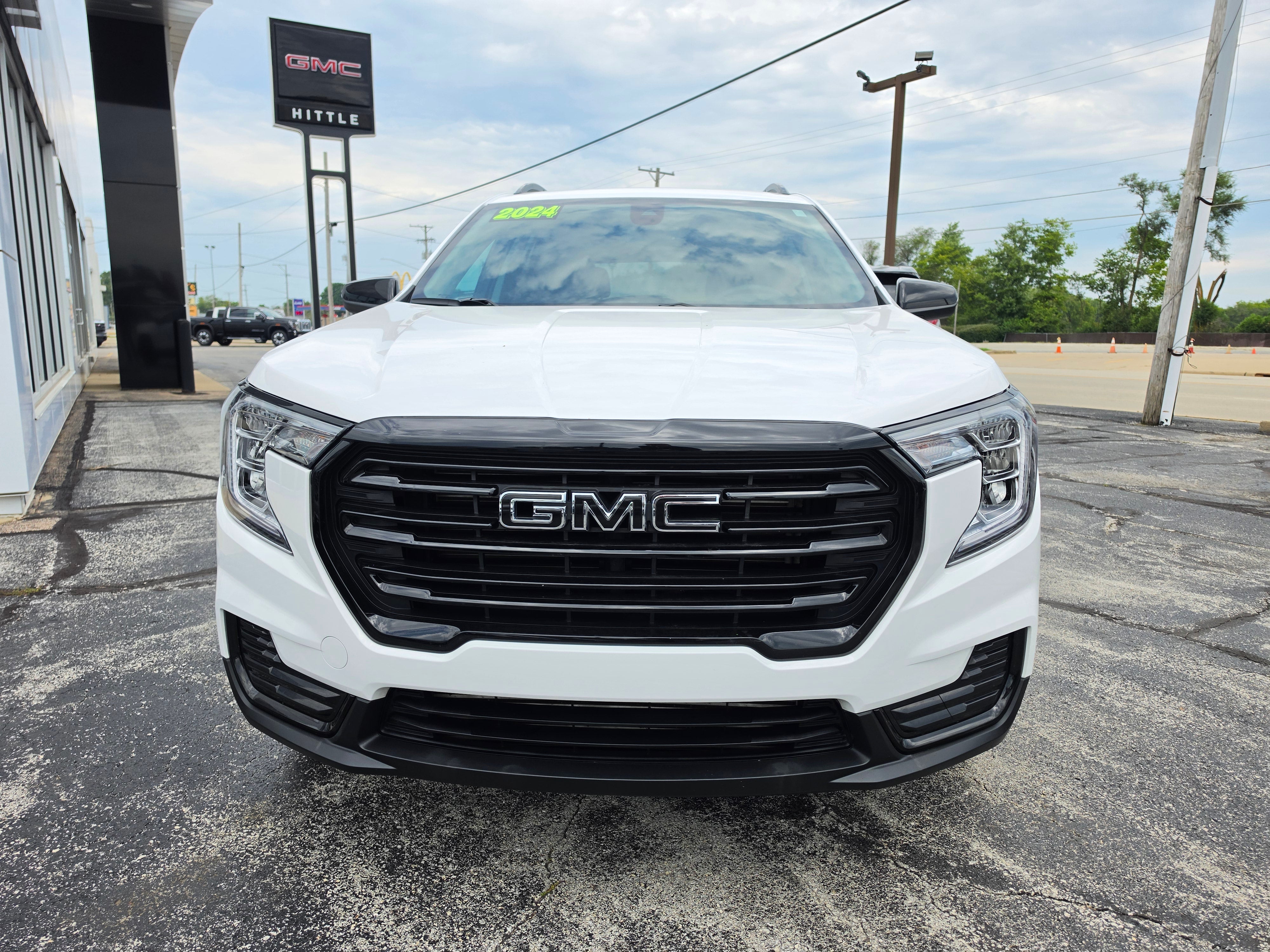 2024 GMC Terrain SLE