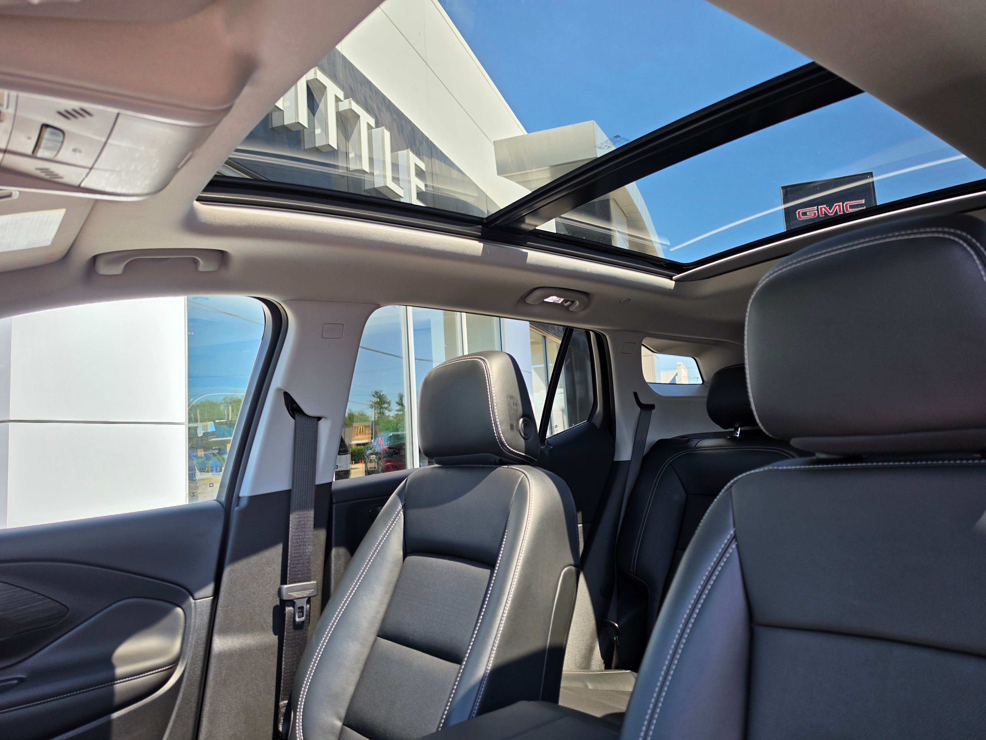 2023 GMC Terrain SLT