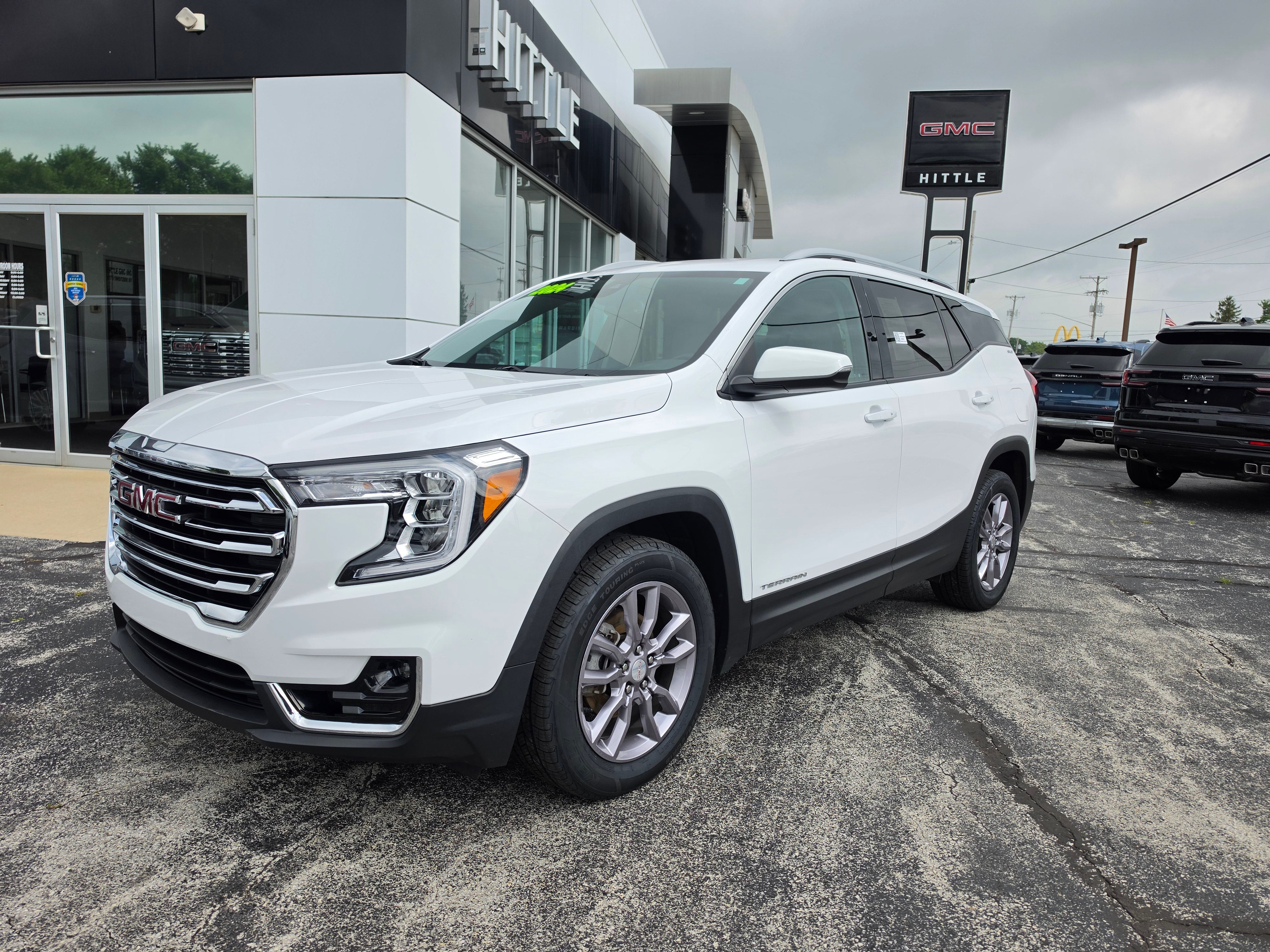 2024 GMC Terrain SLT