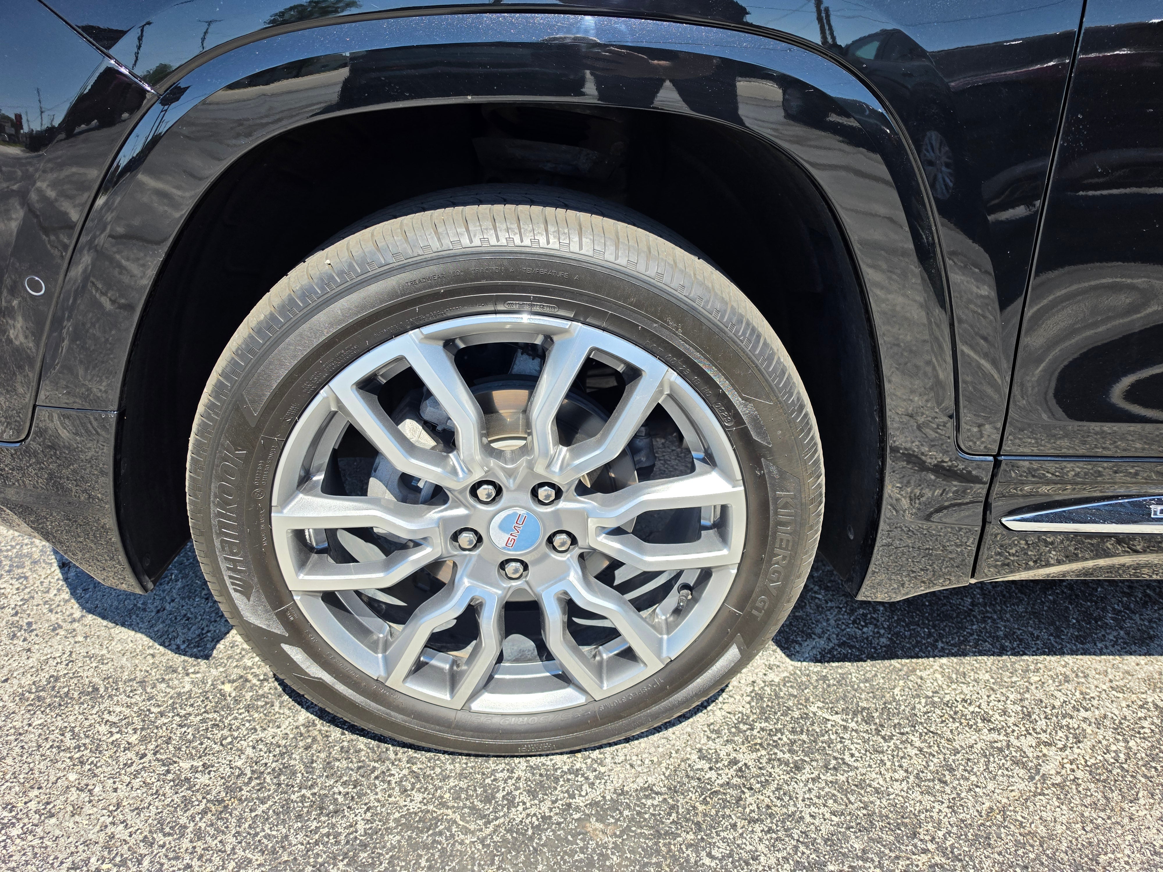 2023 GMC Terrain Denali