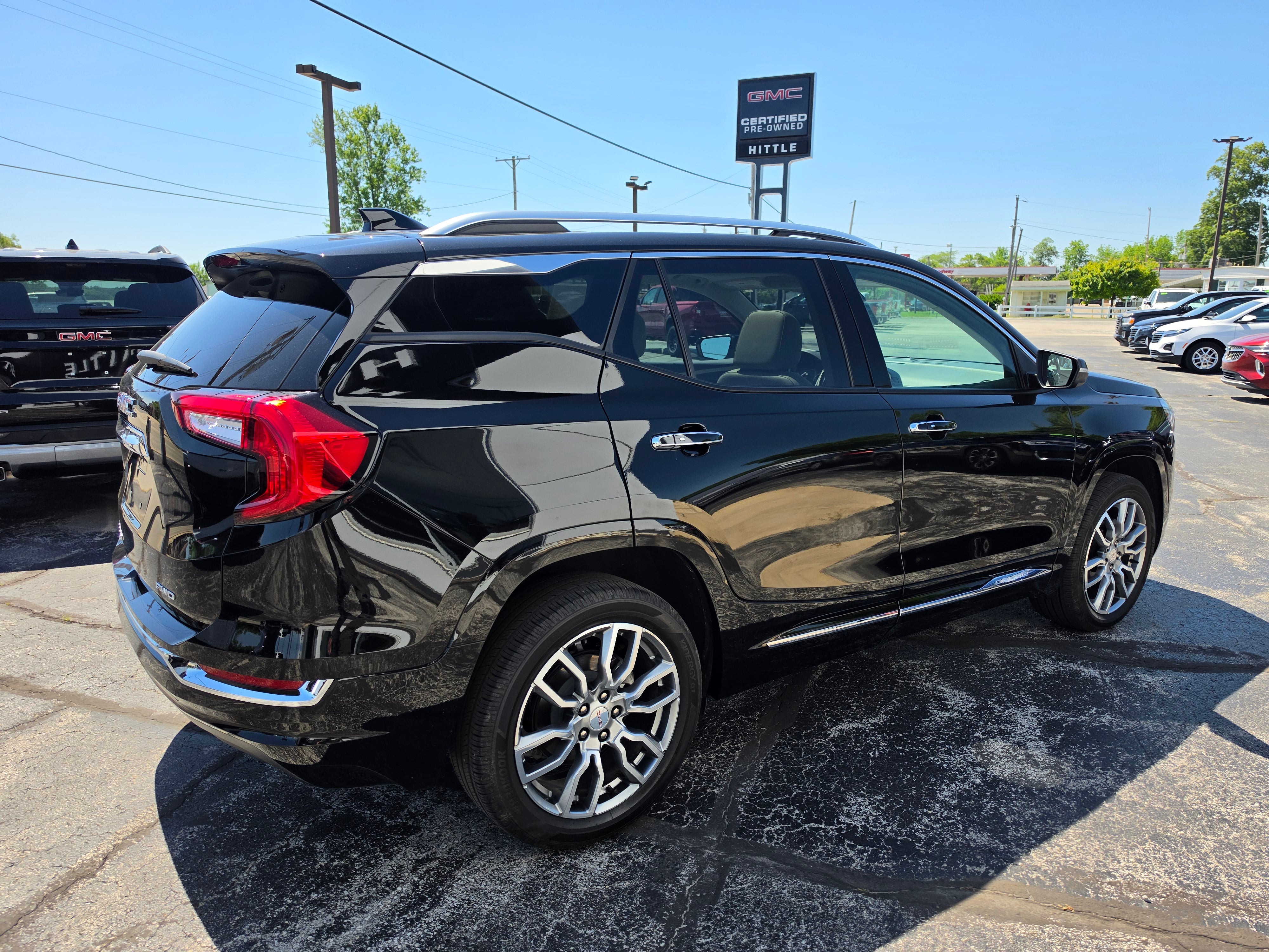 2023 GMC Terrain Denali