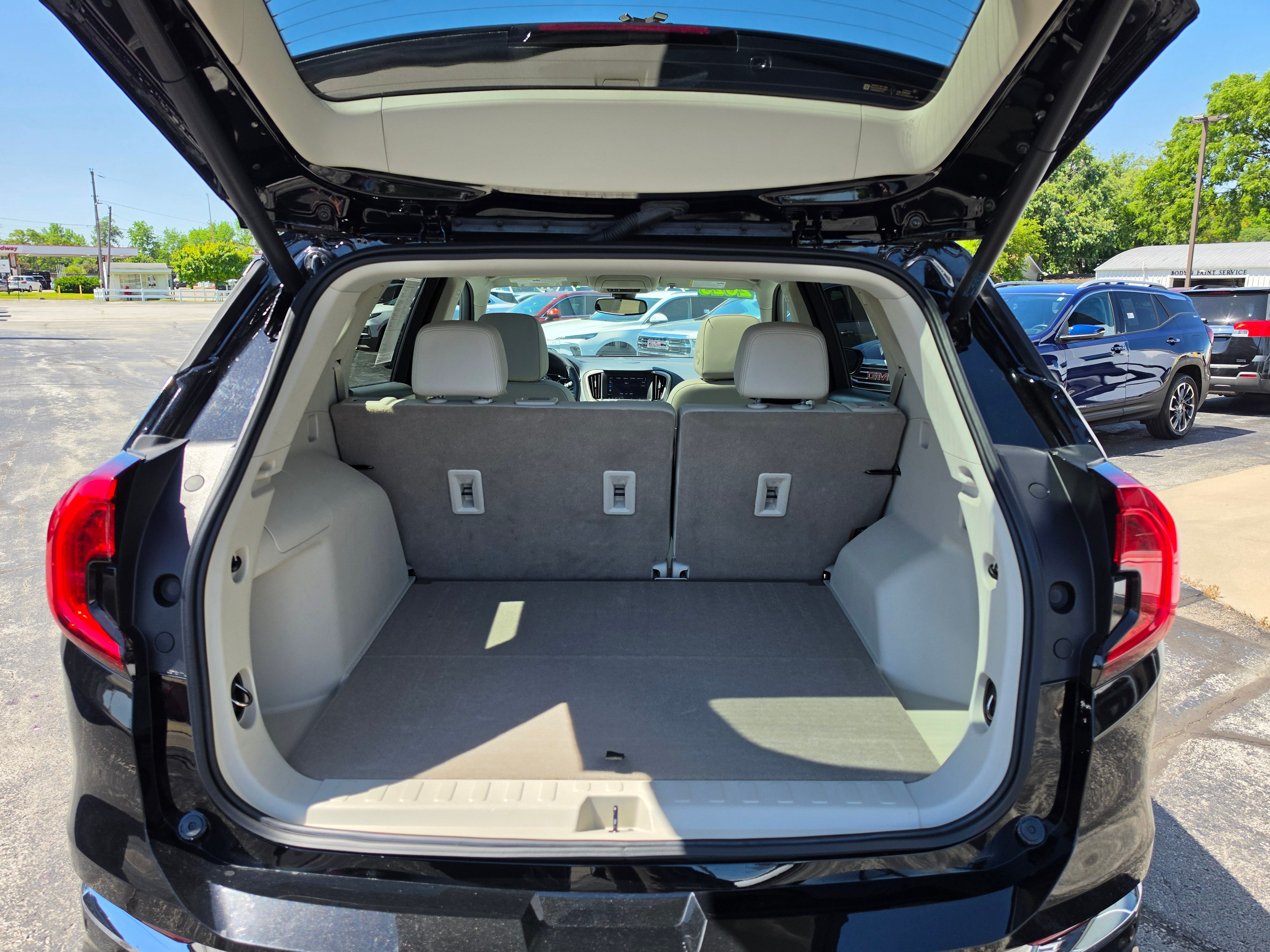 2023 GMC Terrain Denali
