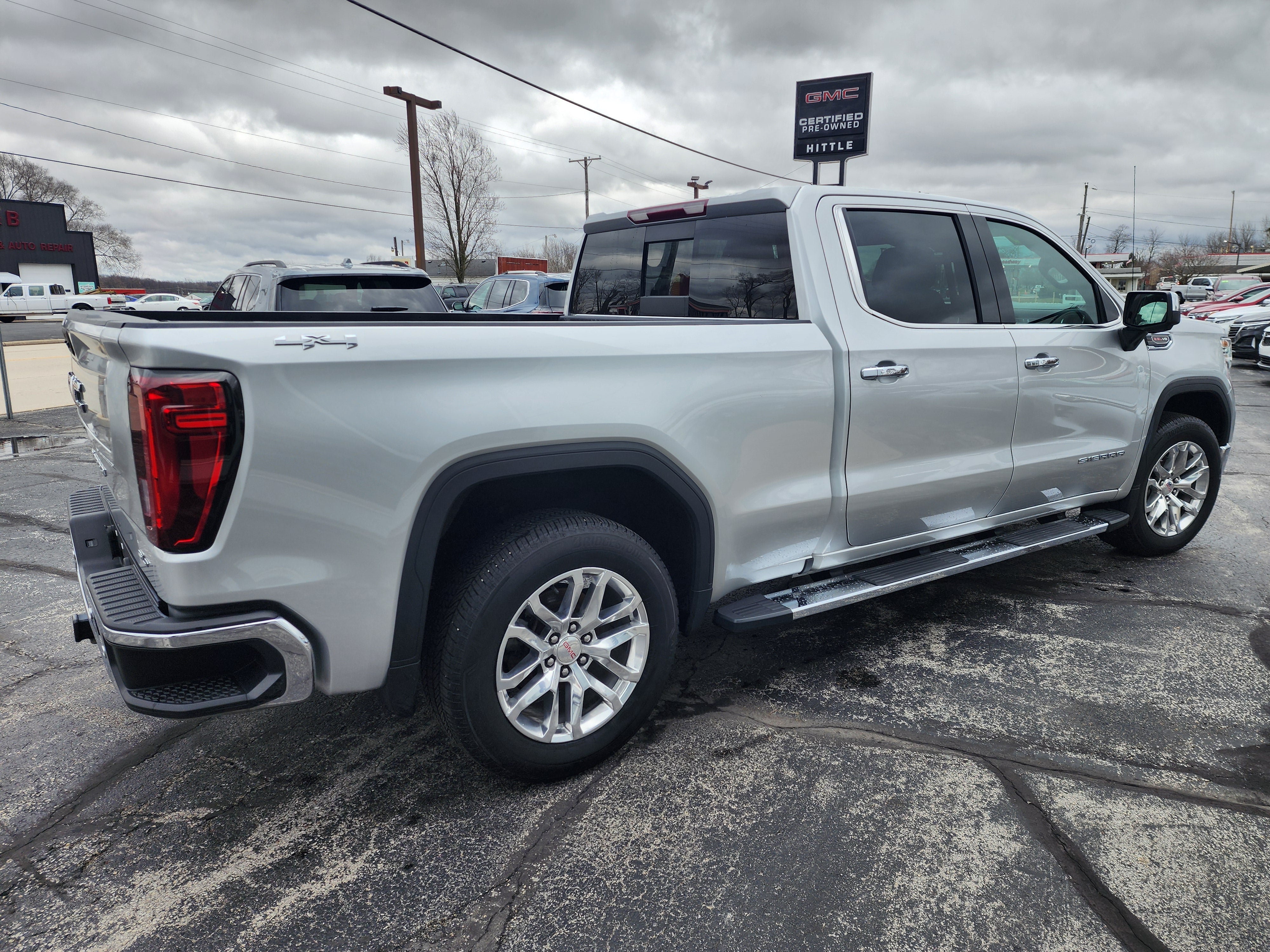 2020 GMC Sierra 1500 SLT