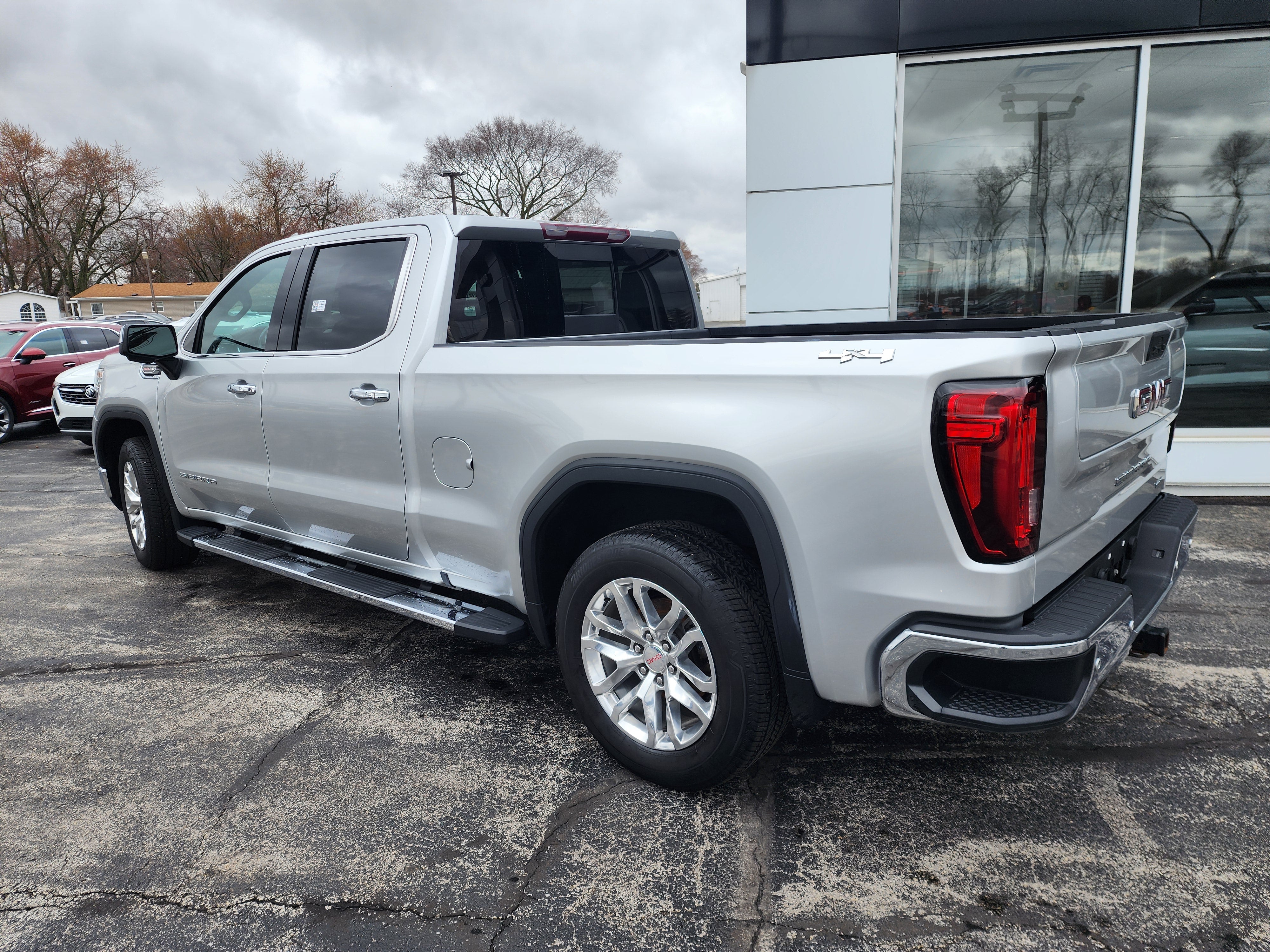 2020 GMC Sierra 1500 SLT