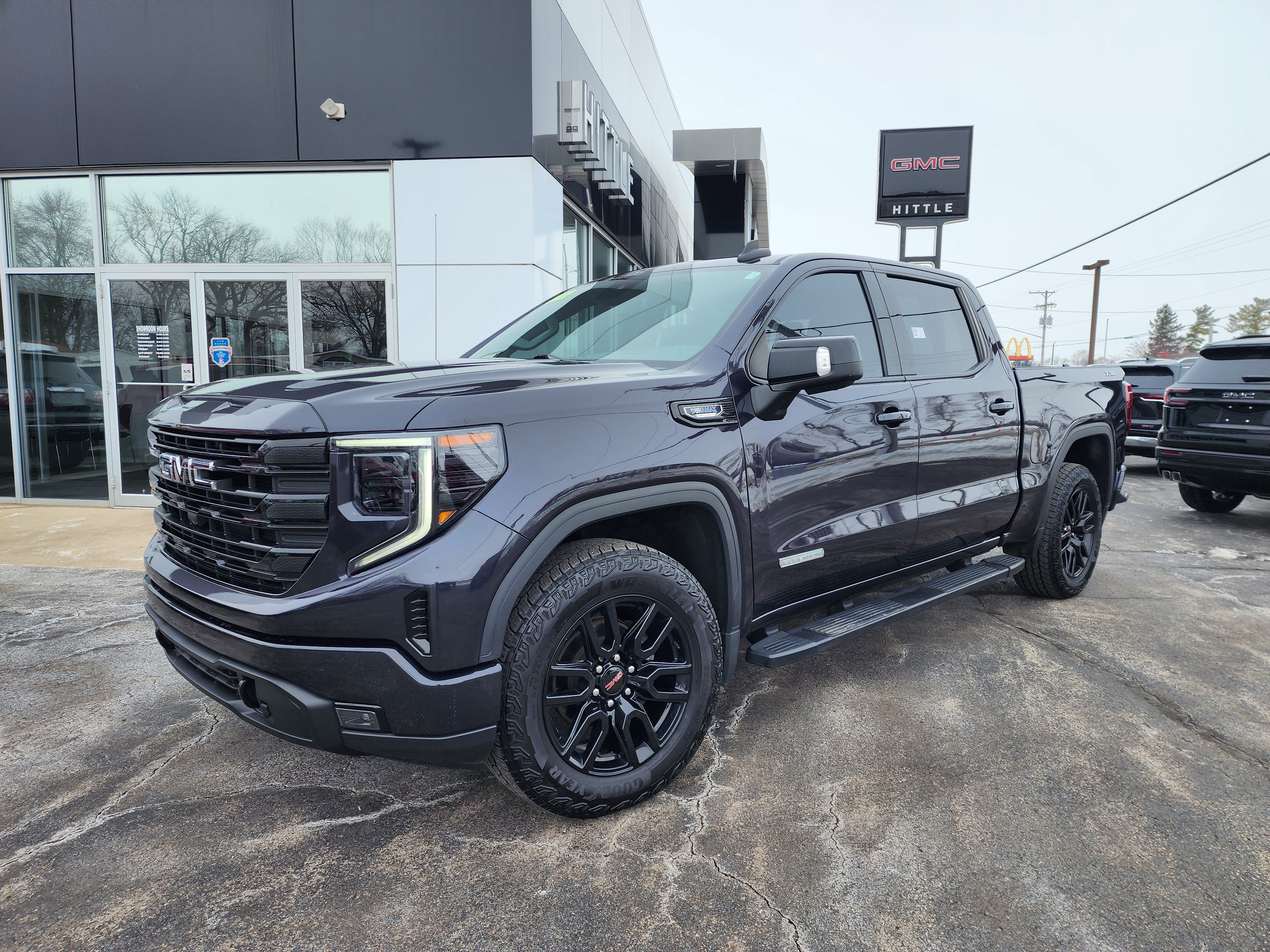 2022 GMC Sierra 1500 Elevation