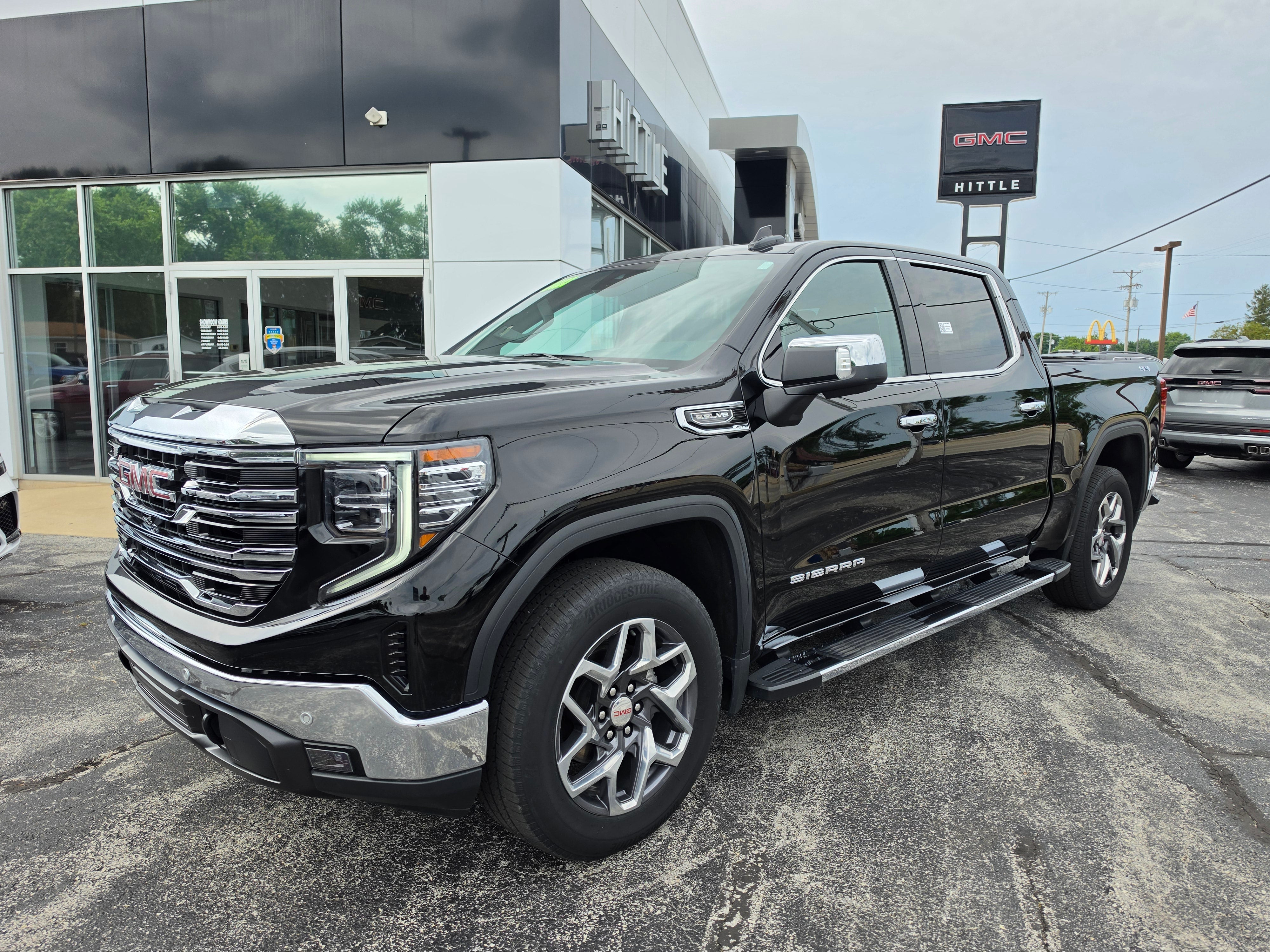 2023 GMC Sierra 1500 SLT