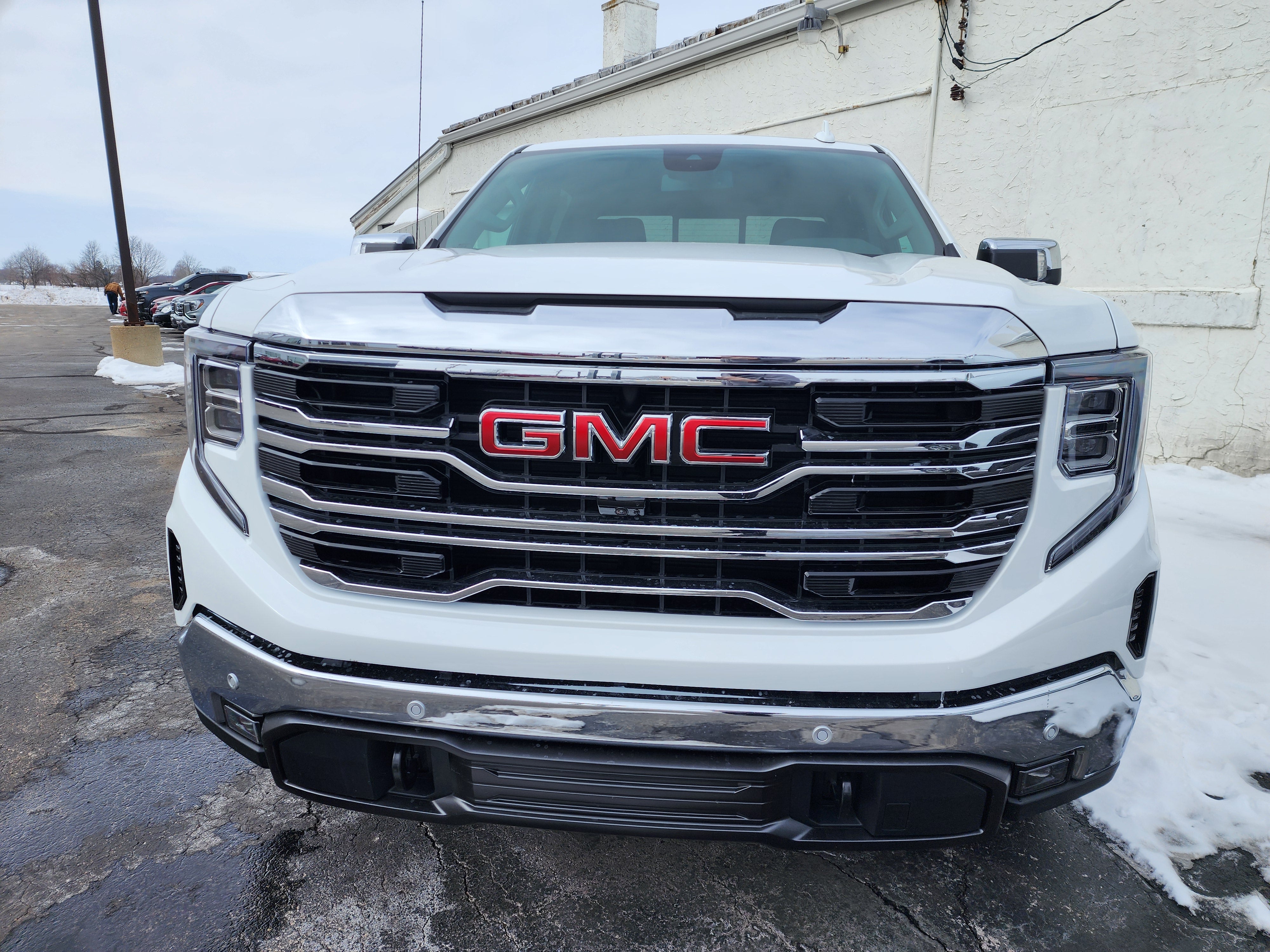 2026 GMC Sierra 1500 SLT
